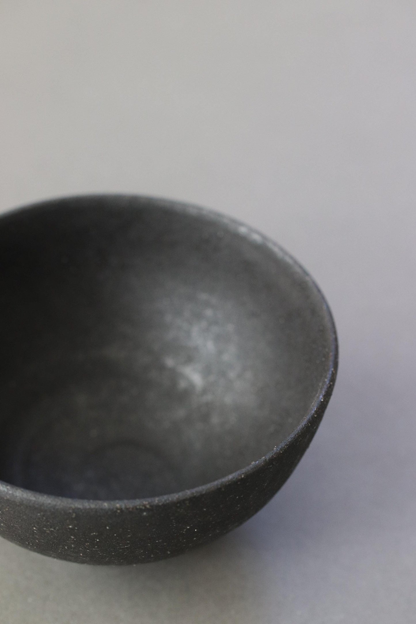 TOJIKI Charcoal Rice Bowl Large 12cm, Japanese Earthenware Bowl, Matte Black Tanka Finish, Handmade Rustic Bowl, Minimal Japanese Tableware