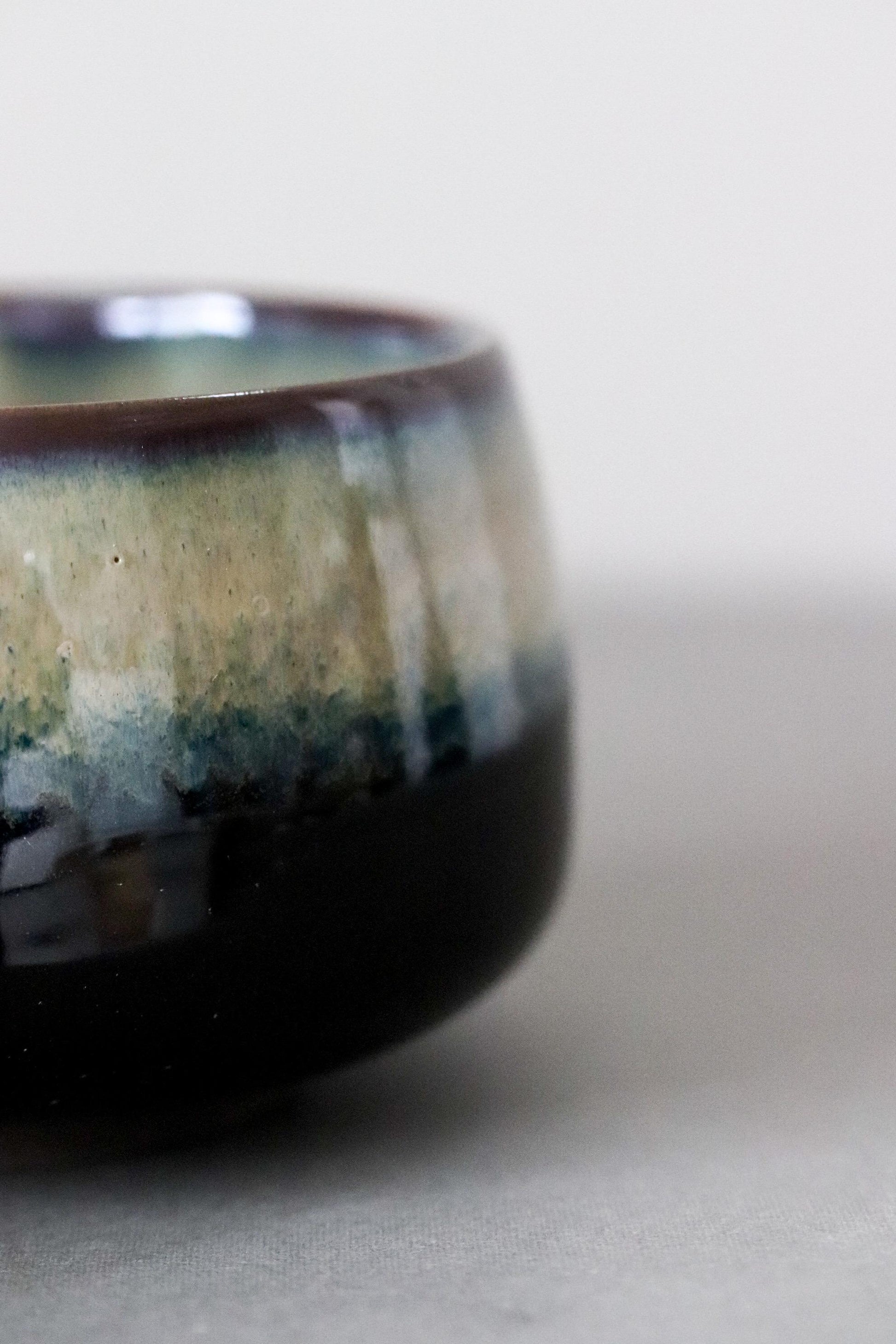 Hasami Ware Matcha Bowl “Yoi” – Evening Aurora Glaze, Japanese Premium Ceramic Chawan, 480ml, Gift Box Included