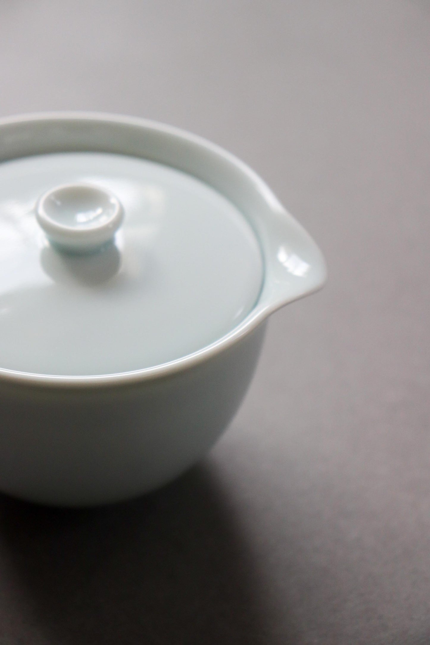 Japanese Seihaku Porcelain Houhin Teapot with Gift Box, Minimalist Blue-White Tea Pot, 160cc Mino Ware Kyusu, Made in Japan