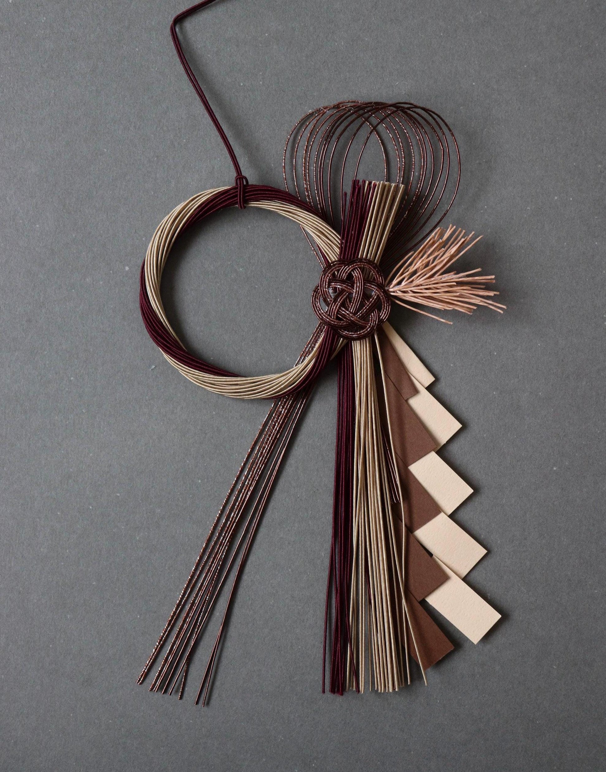 Japanese Mizuhiki Shimekazari – Handmade Knot Decoration, Traditional Washi Paper Ornament, New Year / Minimalist Wall Decor, Made in Japan