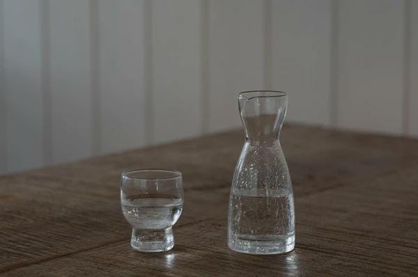 Luxury Japanese Hibi Glass Sake Set, Cracked Ice Tokkuri & Guinomi, Artisan Glassware, Elegant Cold Sake Carafe, Made in Japan
