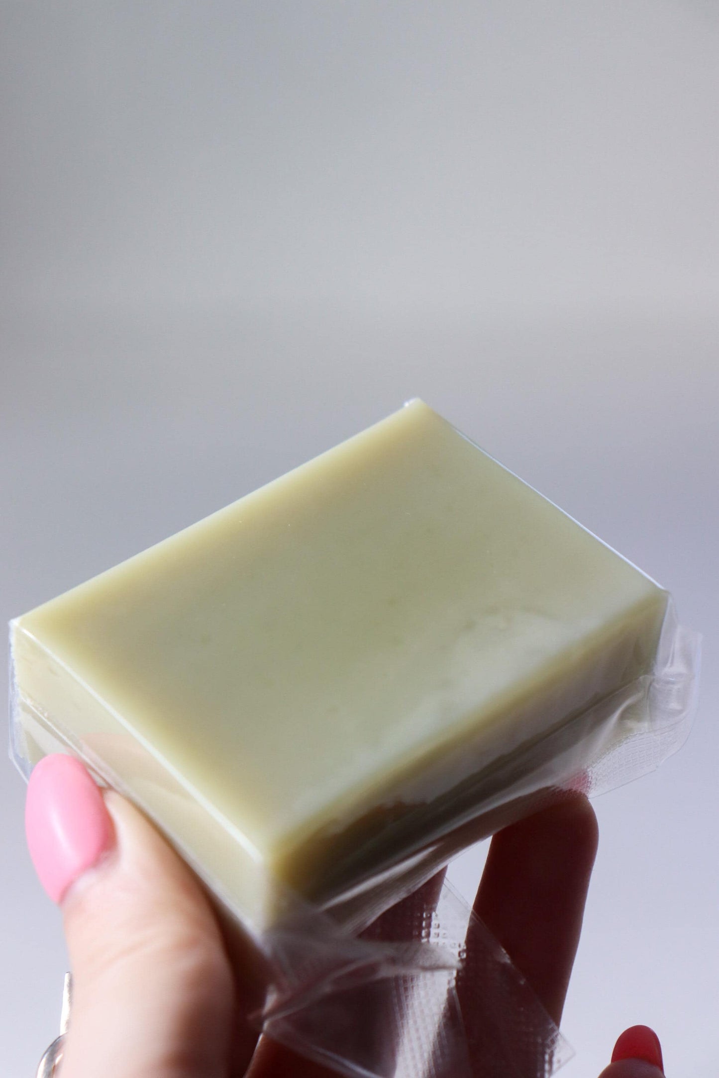 Japanese Green Tea Soap – Handmade Unscented Sensitive Skin Bar, Cold Process Matcha-Free Herbal Skincare, Made in Japan