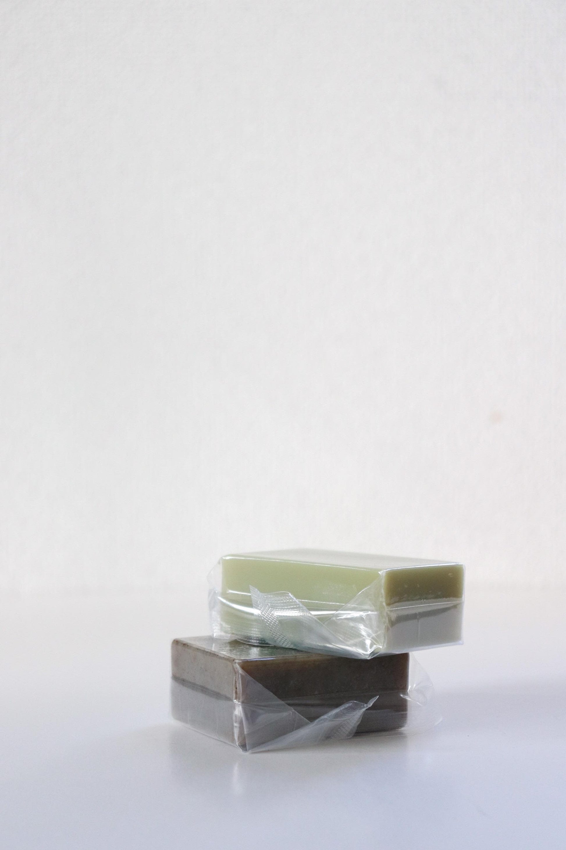 Japanese Green Tea Soap – Handmade Unscented Sensitive Skin Bar, Cold Process Matcha-Free Herbal Skincare, Made in Japan
