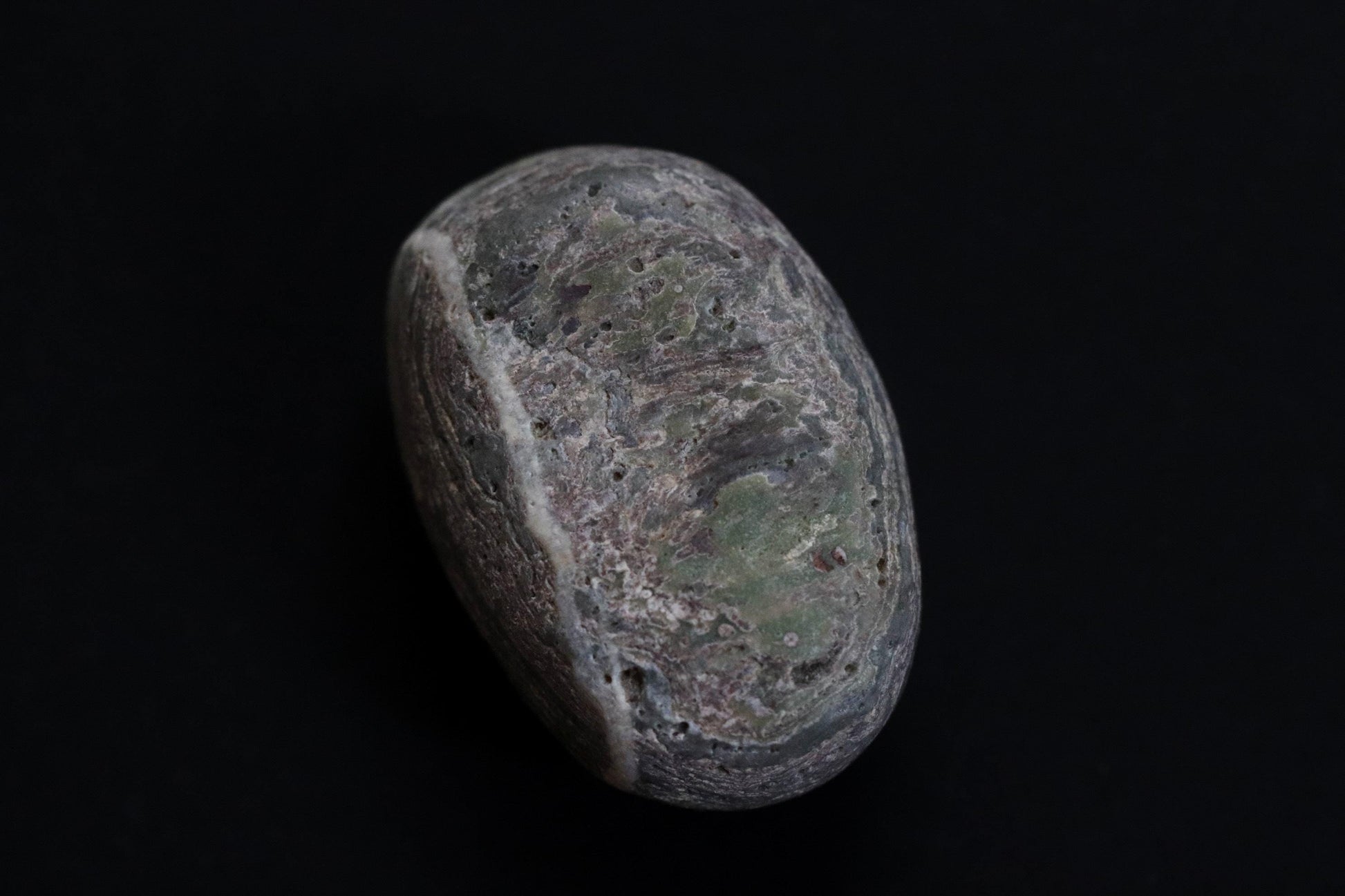 Silent Fragments — Edition 02: Brown (Daichi) | Art of Time Tsugaru Stones & Ancient Manuscripts | Set of 5 Hand-Selected Japanese Stones