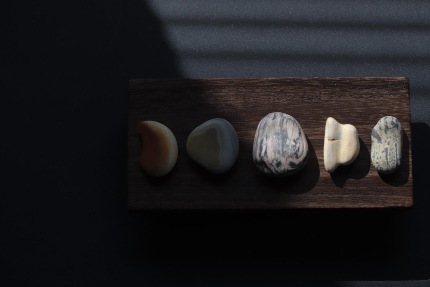 Silent Fragments — Edition 02: Brown (Daichi) | Art of Time Tsugaru Stones & Ancient Manuscripts | Set of 5 Hand-Selected Japanese Stones
