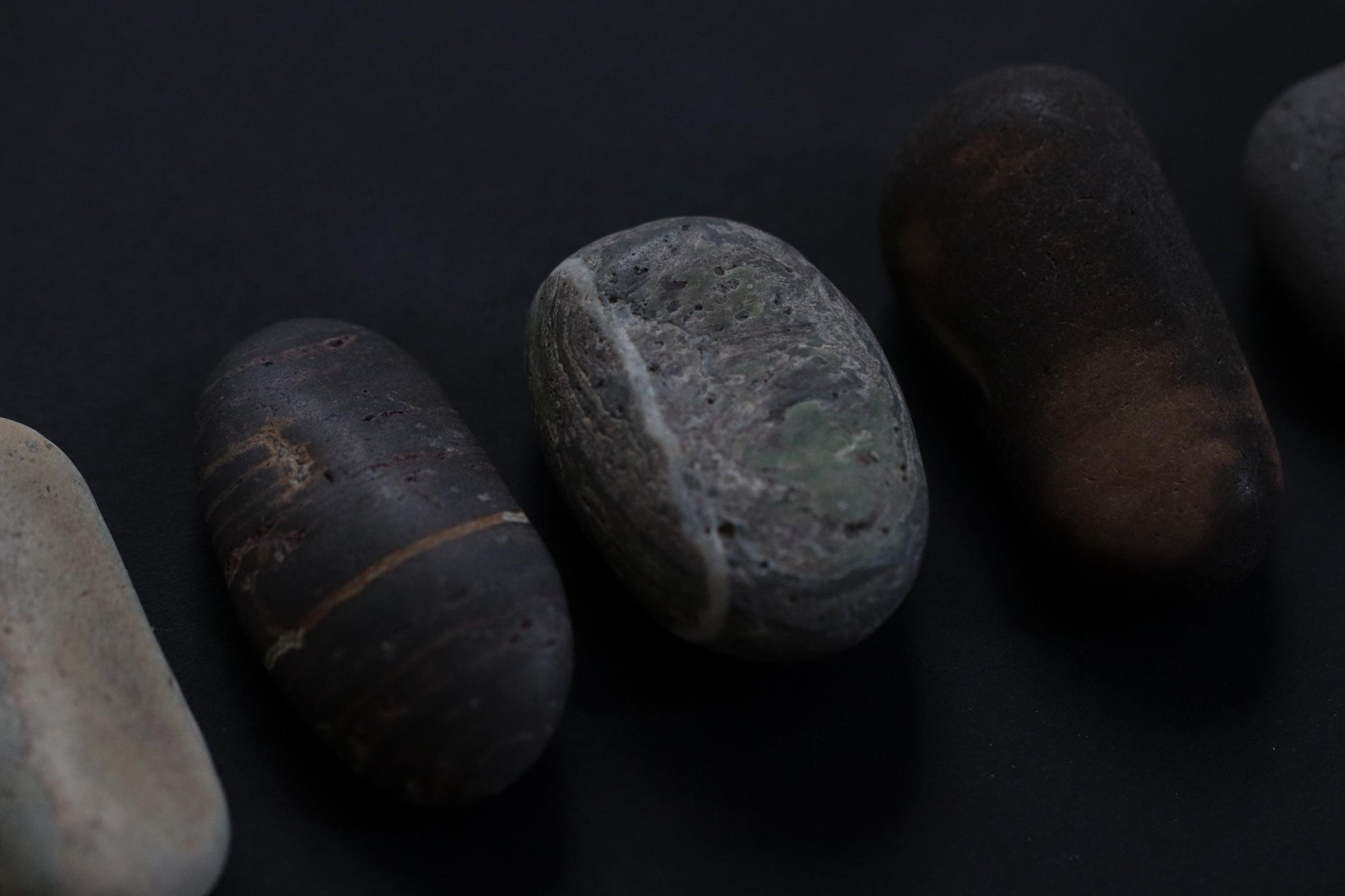 Silent Fragments — Edition 02: Brown (Daichi) | Art of Time Tsugaru Stones & Ancient Manuscripts | Set of 5 Hand-Selected Japanese Stones