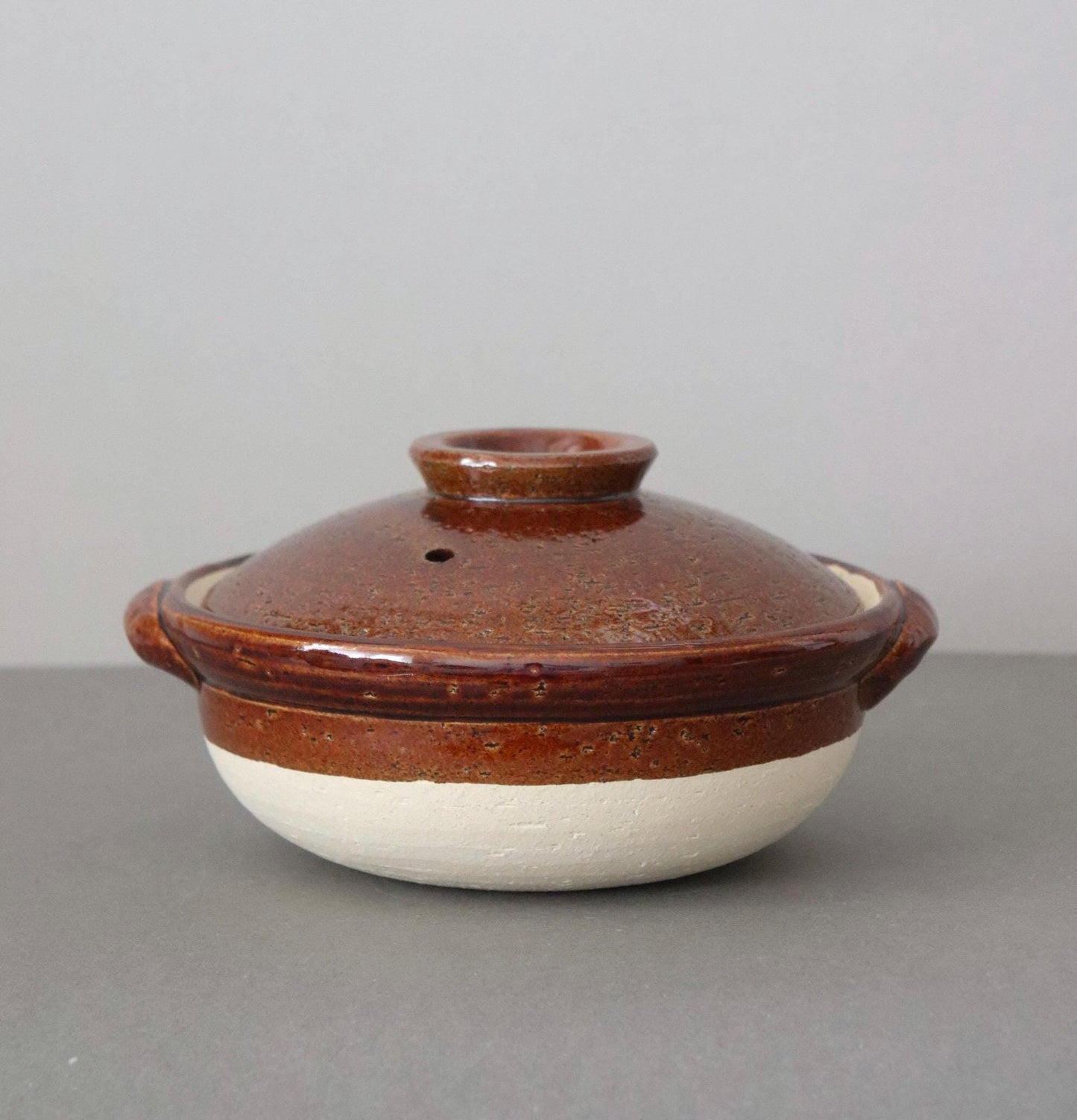 TOJIKI Ko-Iga Donabe Clay Pot No.6, Japanese Hot Pot for One 600cc, Iga Heat Retaining Earthenware, Stovetop Nabe Pot, Made in Japan