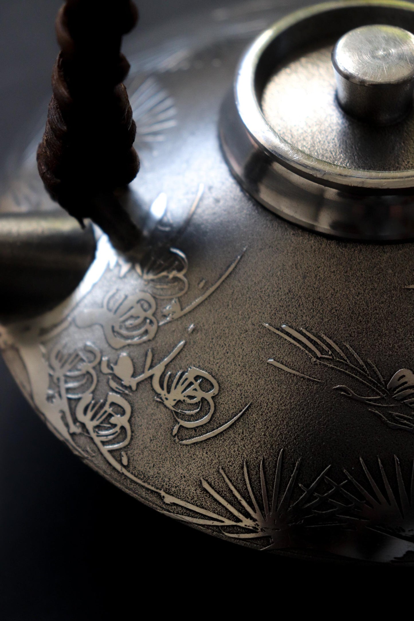 Vintage Satsuma Pewter Sake Set Iwakiri Japan |Japanese Tin Chiyoka Tokkuri & Ochoko Cups | Traditional Japanese Sake Ware|Wabi Sabi Barware