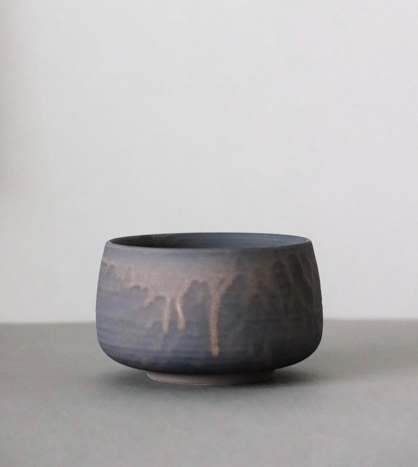 Hasami Ware Matcha Bowl “Kinsai Yu” – Japanese Premium Tea Ceremony Chawan, Gold-Accented Glaze, Made in Japan, Gift Box Included