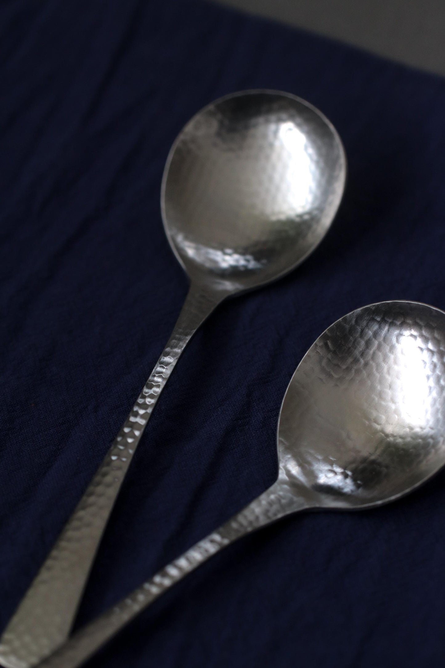 Japanese Nagomi Hammered Stainless Steel Bouillon Spoon – Tsubame-Sanjo Cutlery, Modern Minimalist Soup Spoon, 18-8 Steel, Made in Japan