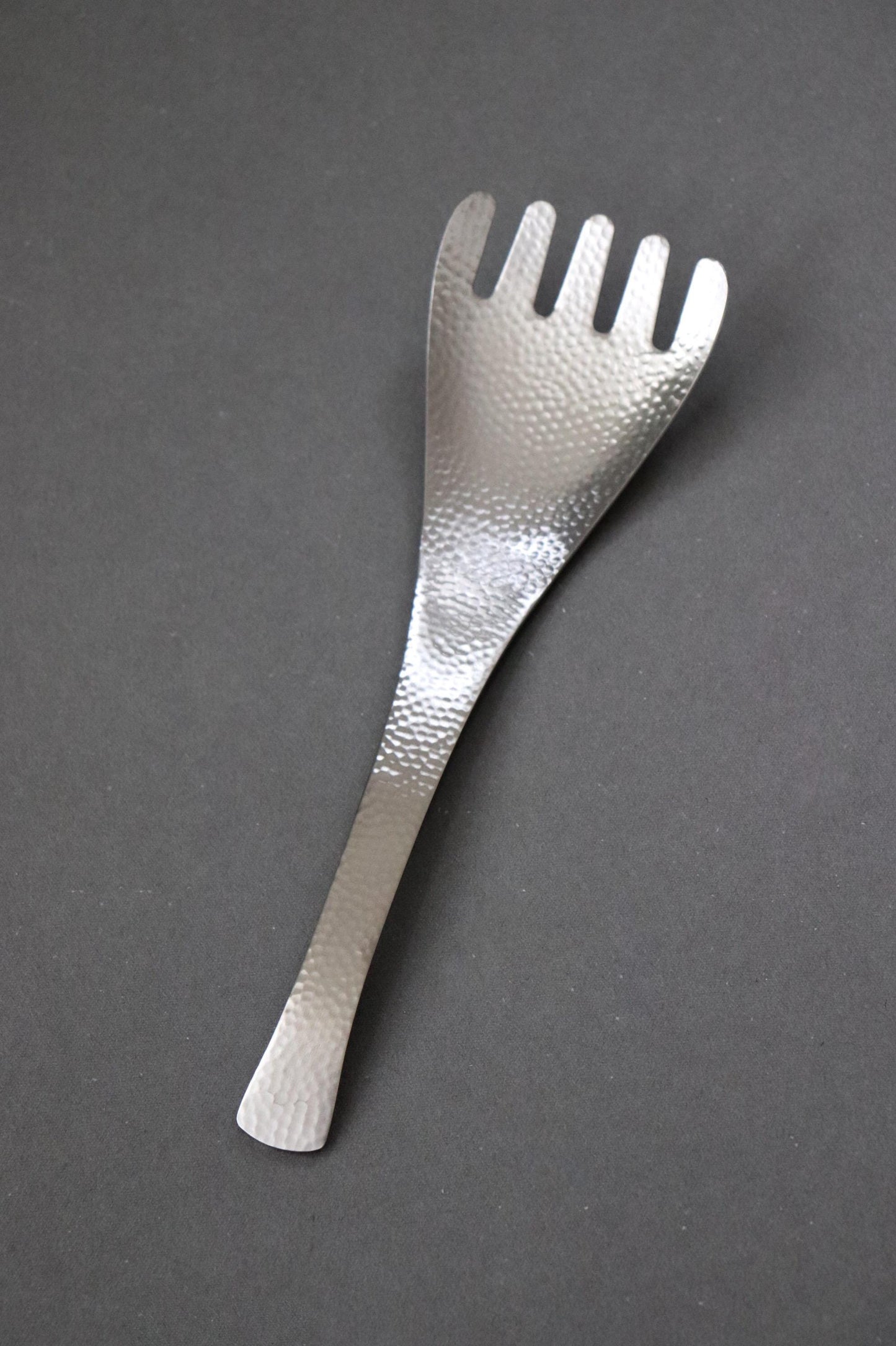 Japanese Nagomi Hammered Stainless Steel Serving Fork – Tsubame-Sanjo Cutlery, Square Head Server, 18-8 Steel, Dishwasher Safe,Made in Japan