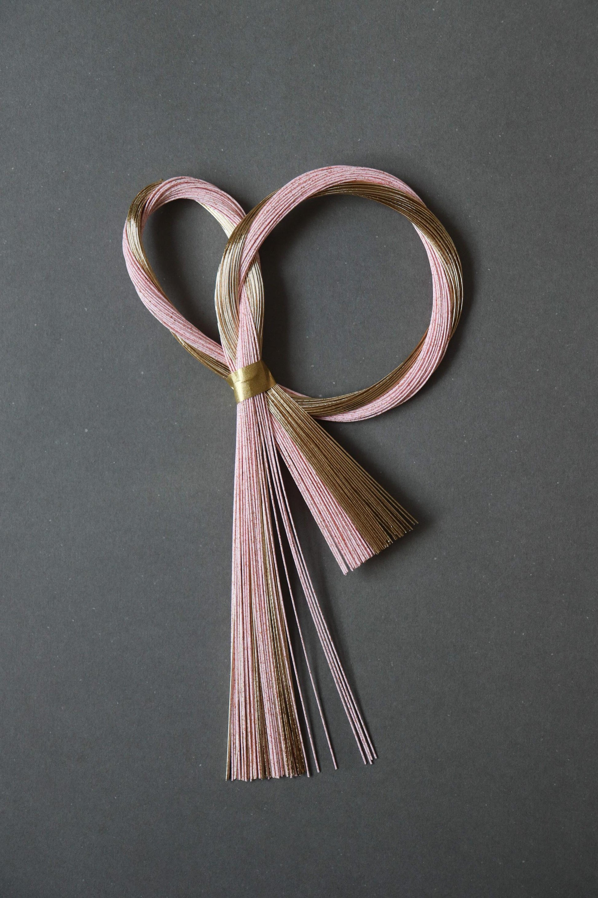 Japanese Mizuhiki Decoration – Peach & Gold Spring Knot Ornament, Traditional Washi Paper Cord, Handmade Craft Accent, Made in Japan