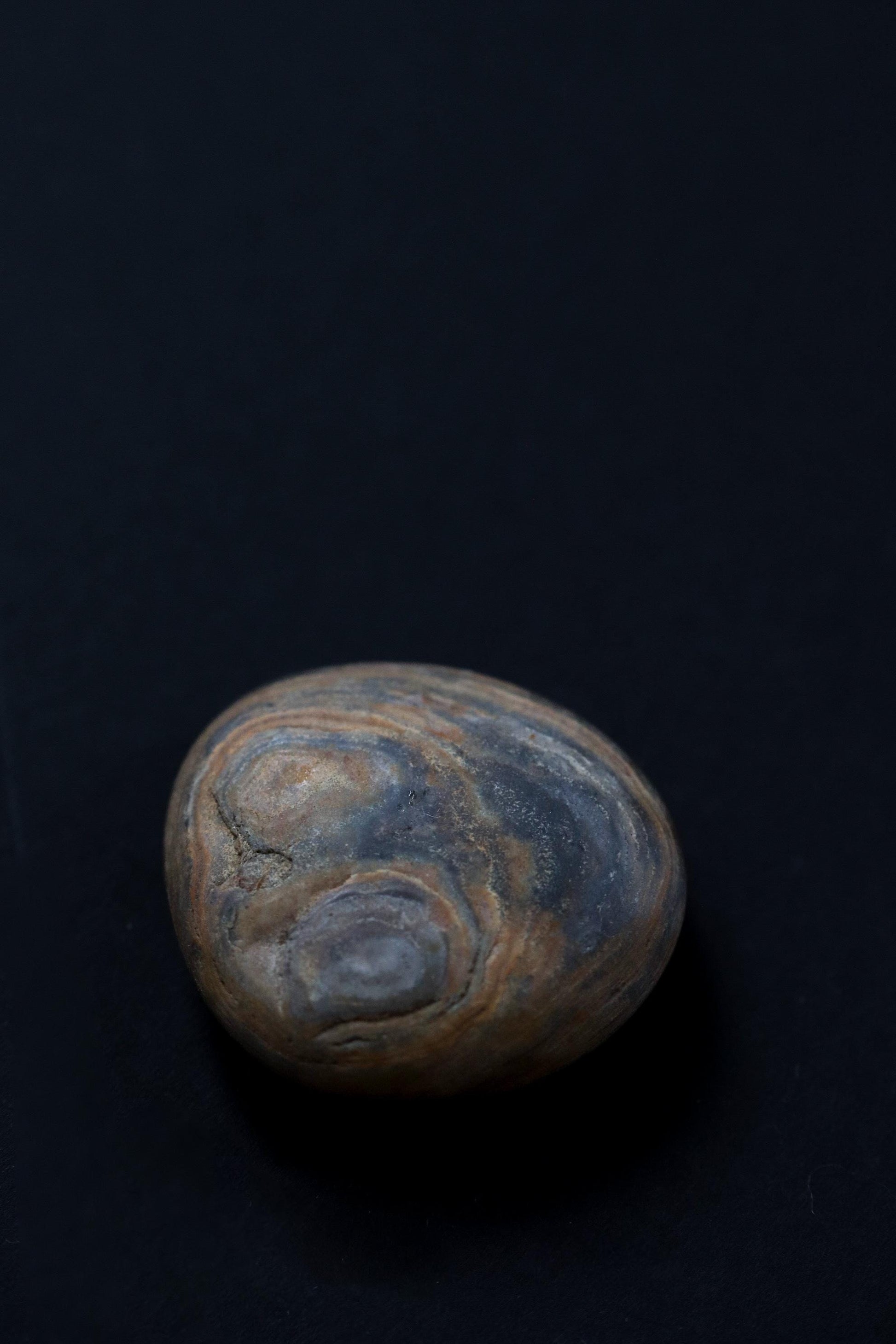 Silent Fragments — Edition 02: Brown (Daichi) | Art of Time Tsugaru Stones & Ancient Manuscripts | Set of 5 Hand-Selected Japanese Stones