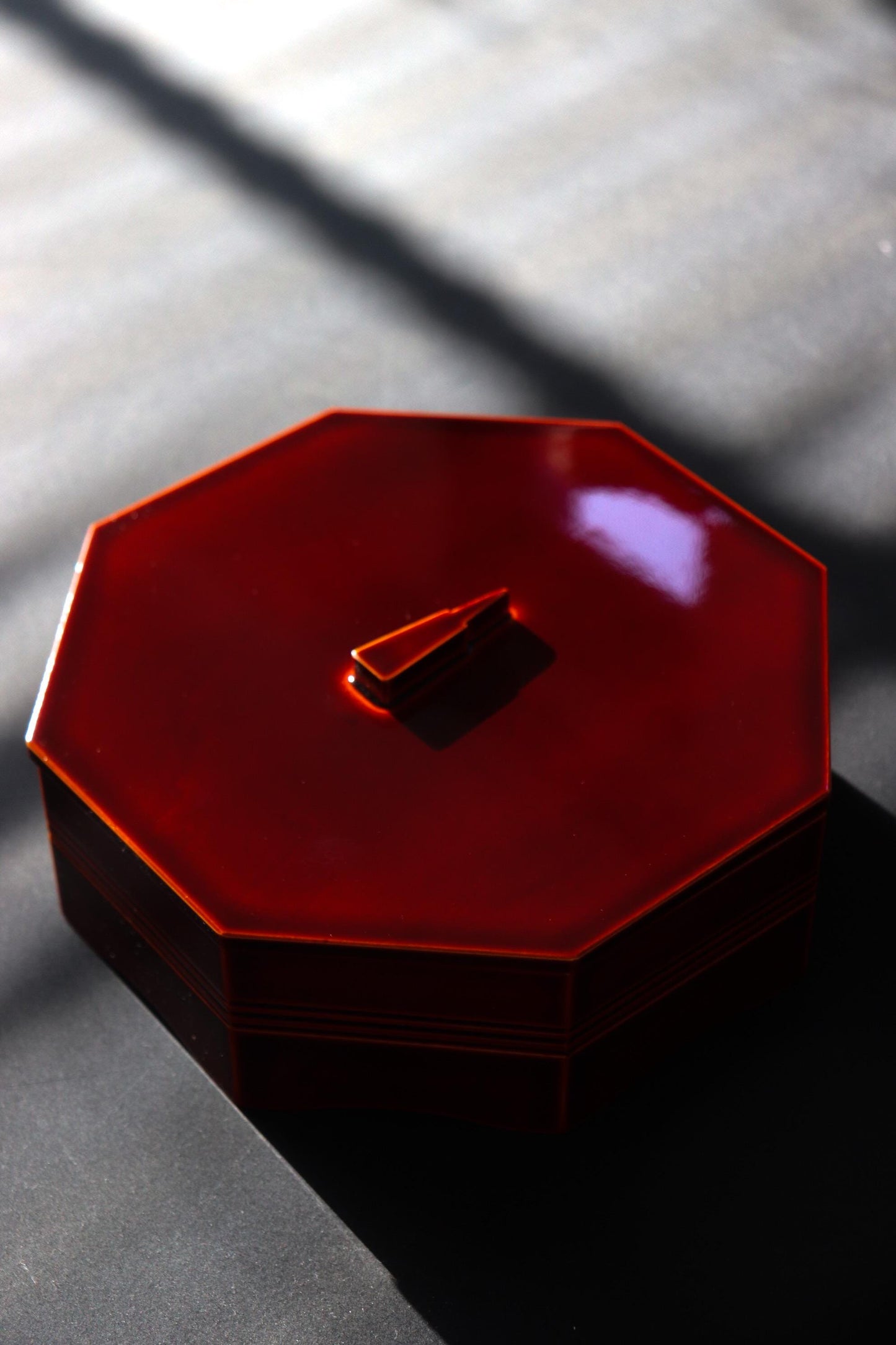 Japanese Lacquer Box Hida Takayama Shunkei-nuri Vintage Red Urushi Wagashi Container Decorative Box