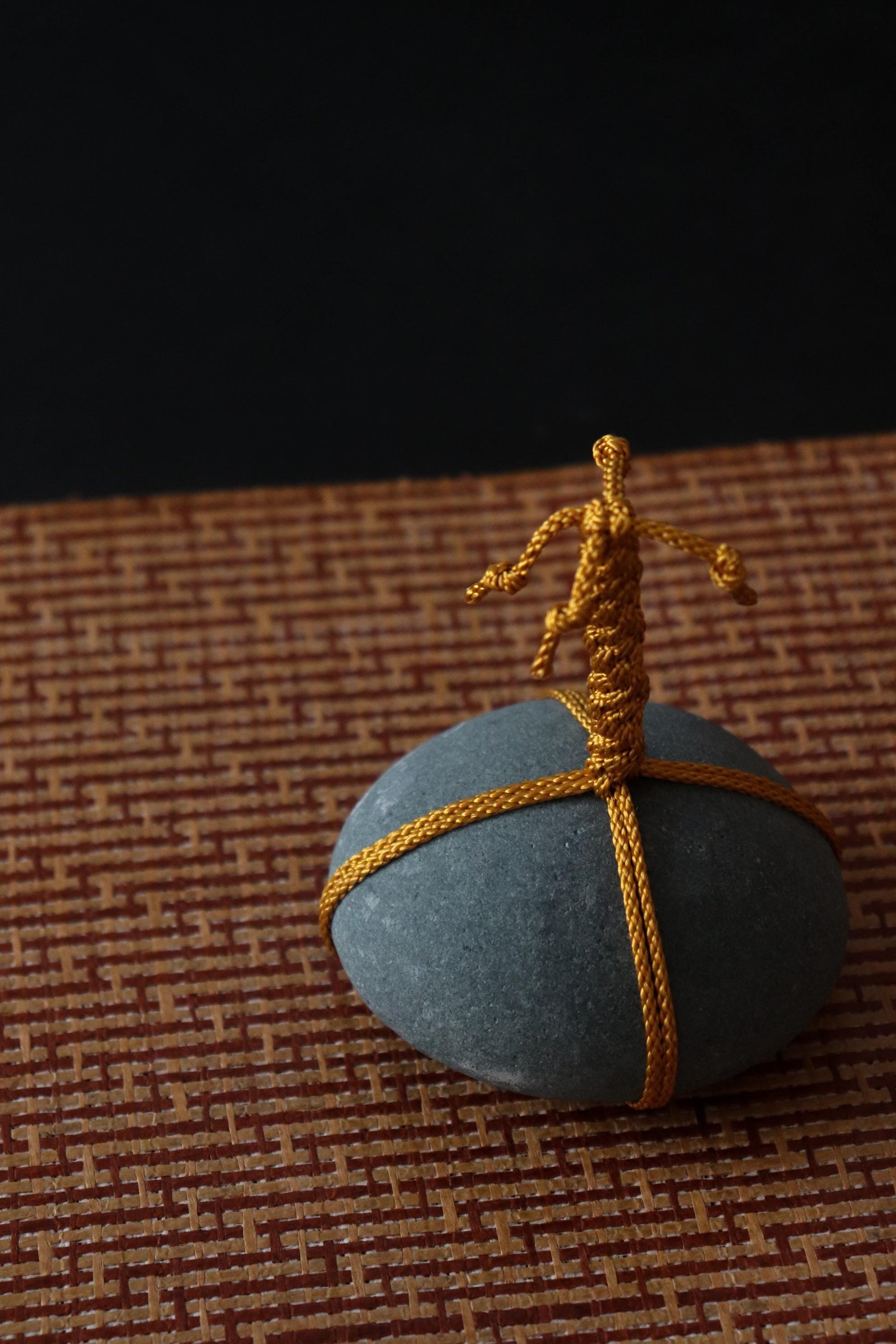 Sekimori Ishi Japanese Stone Marker Edo Braided Cord Niigata Stone Zen Decor Wabi Sabi Object Minimal Sculpture