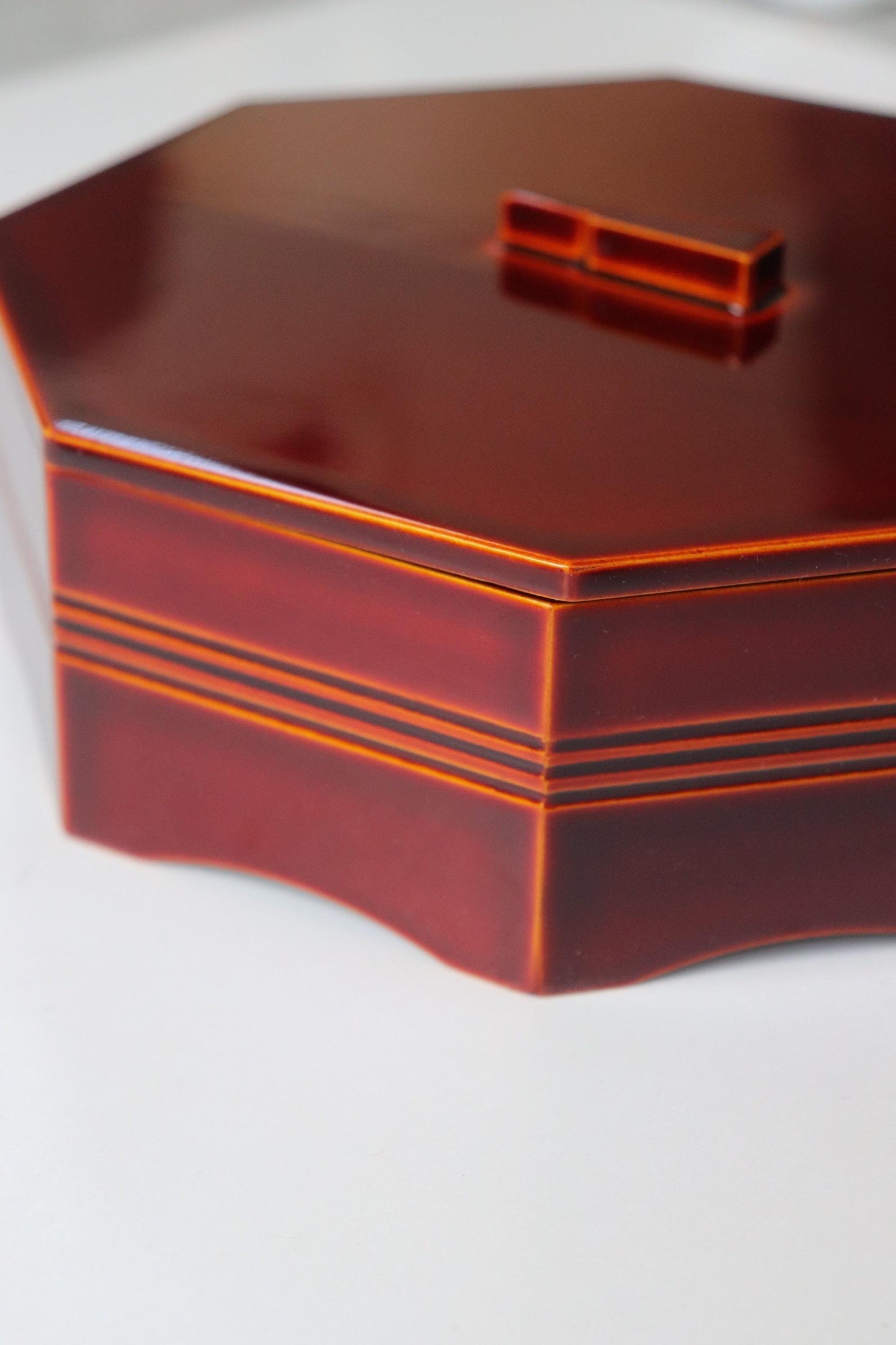 Japanese Lacquer Box Hida Takayama Shunkei-nuri Vintage Red Urushi Wagashi Container Decorative Box