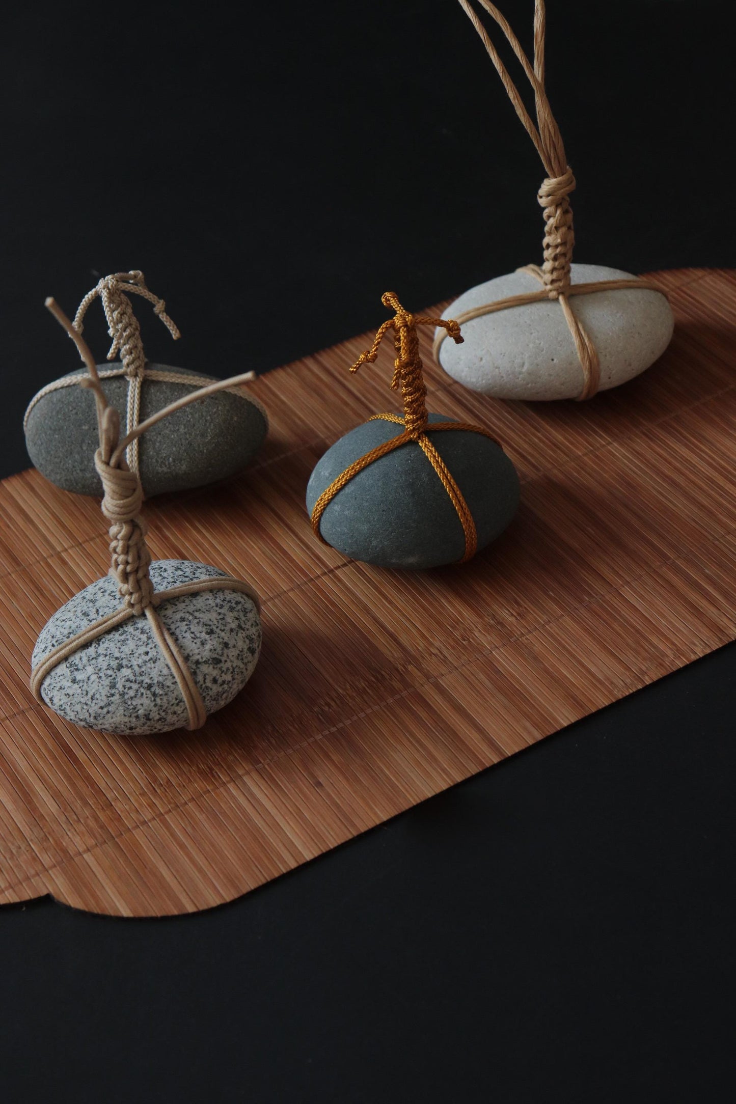 Sekimori Ishi Stone Japanese Garden Marker Edo Braided Cord Niigata Stone Zen Decor Wabi Sabi Object Minimal Sculpture