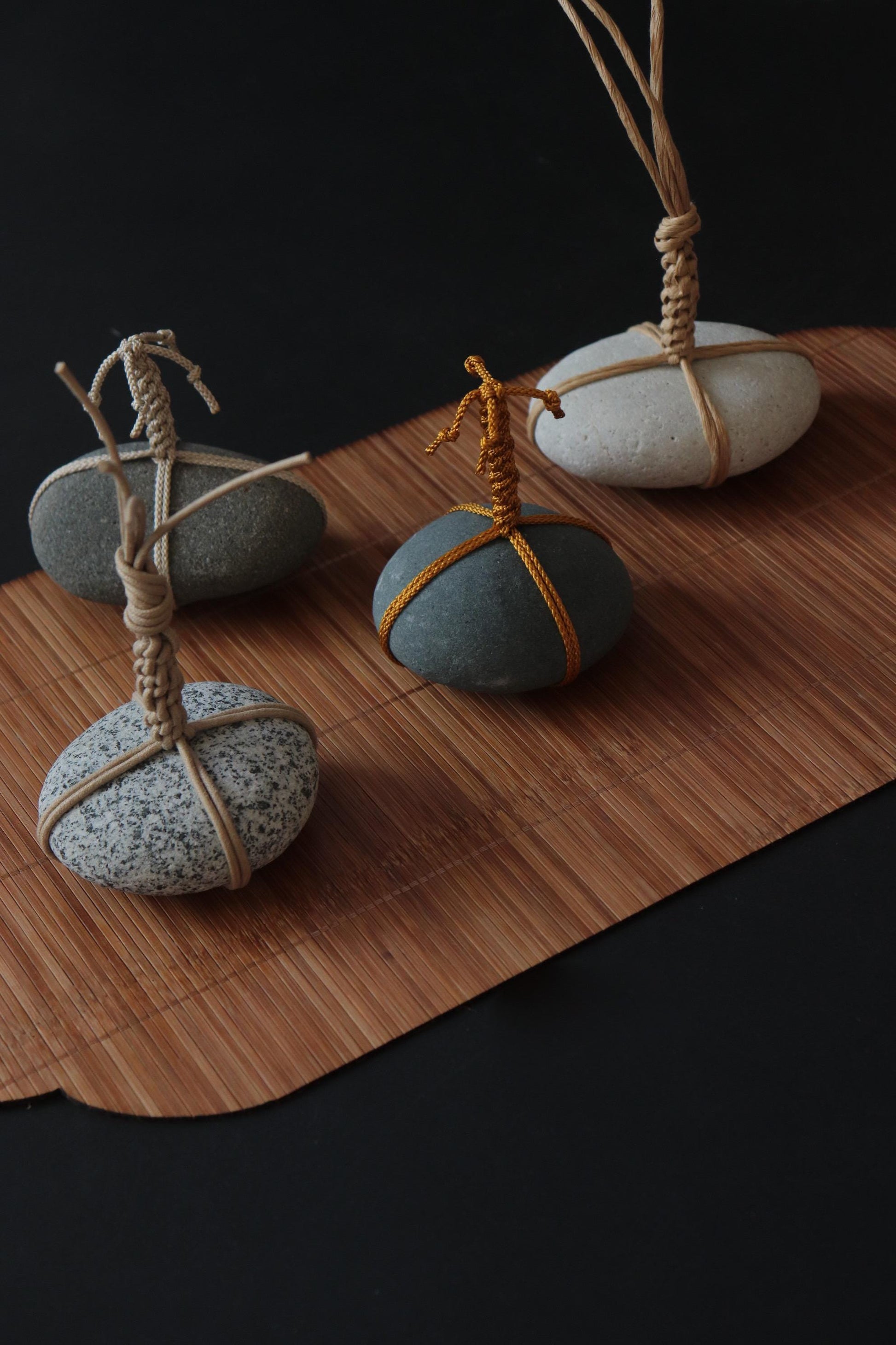 Sekimori Ishi Stone Japanese Garden Marker Edo Braided Cord Niigata Stone Zen Decor Wabi Sabi Object Minimal Sculpture