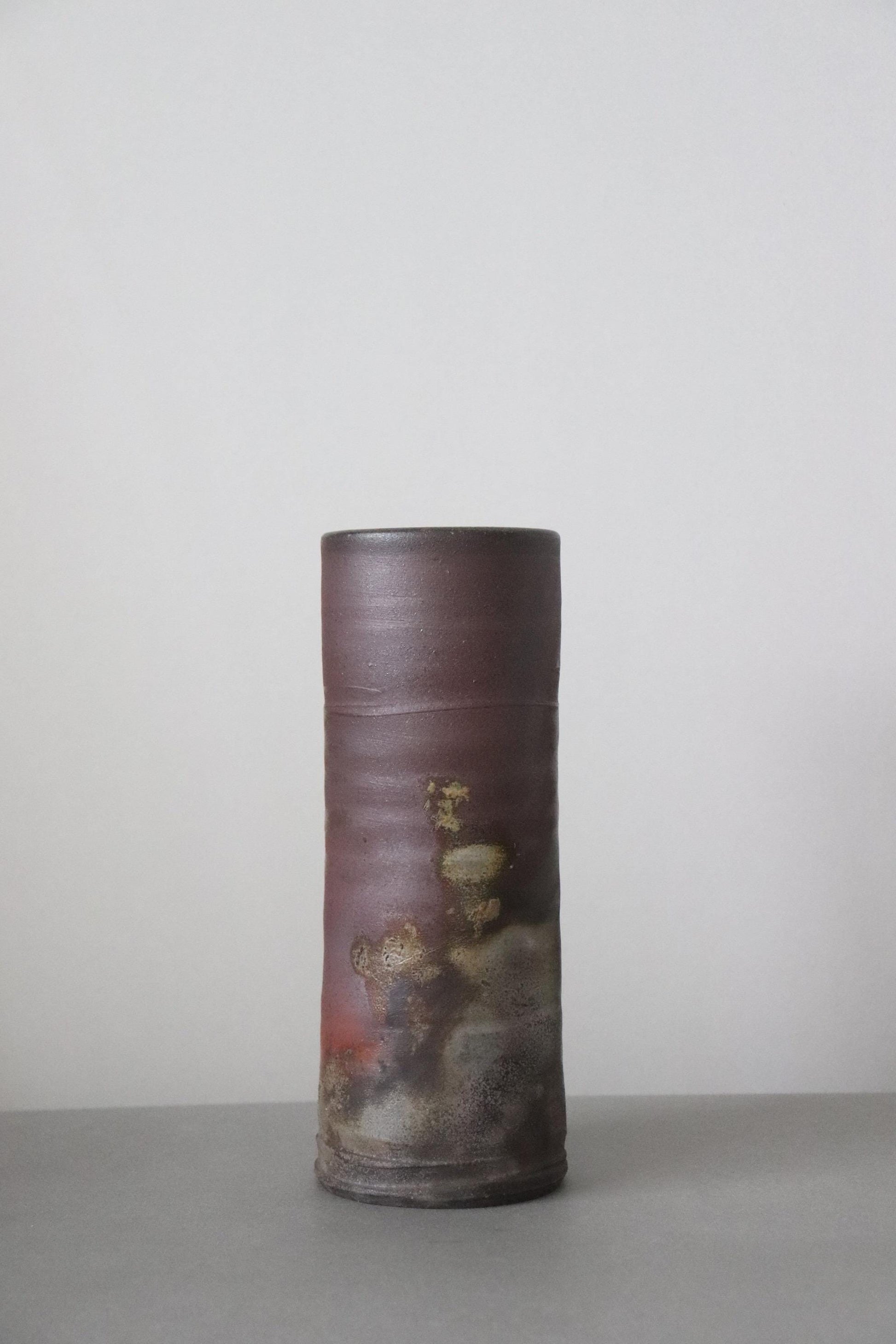 Bizen Ware Cylinder Vase by Shunkōen, Japanese Ceramic Vase, Handmade Pottery, Wabi Sabi Decor, Minimalist Sculptural Object, One of a Kind