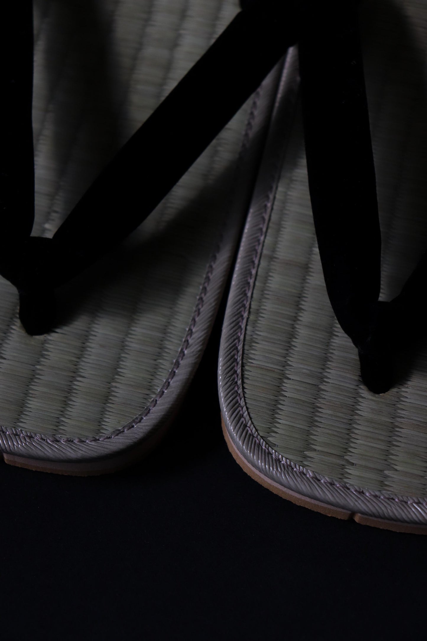 Hand made Igusa Tatami Sandals Japanese Setta Natural Rush Grass Flip Flops Zen Indoor Outdoor Slippers Wabi Sabi Footwear