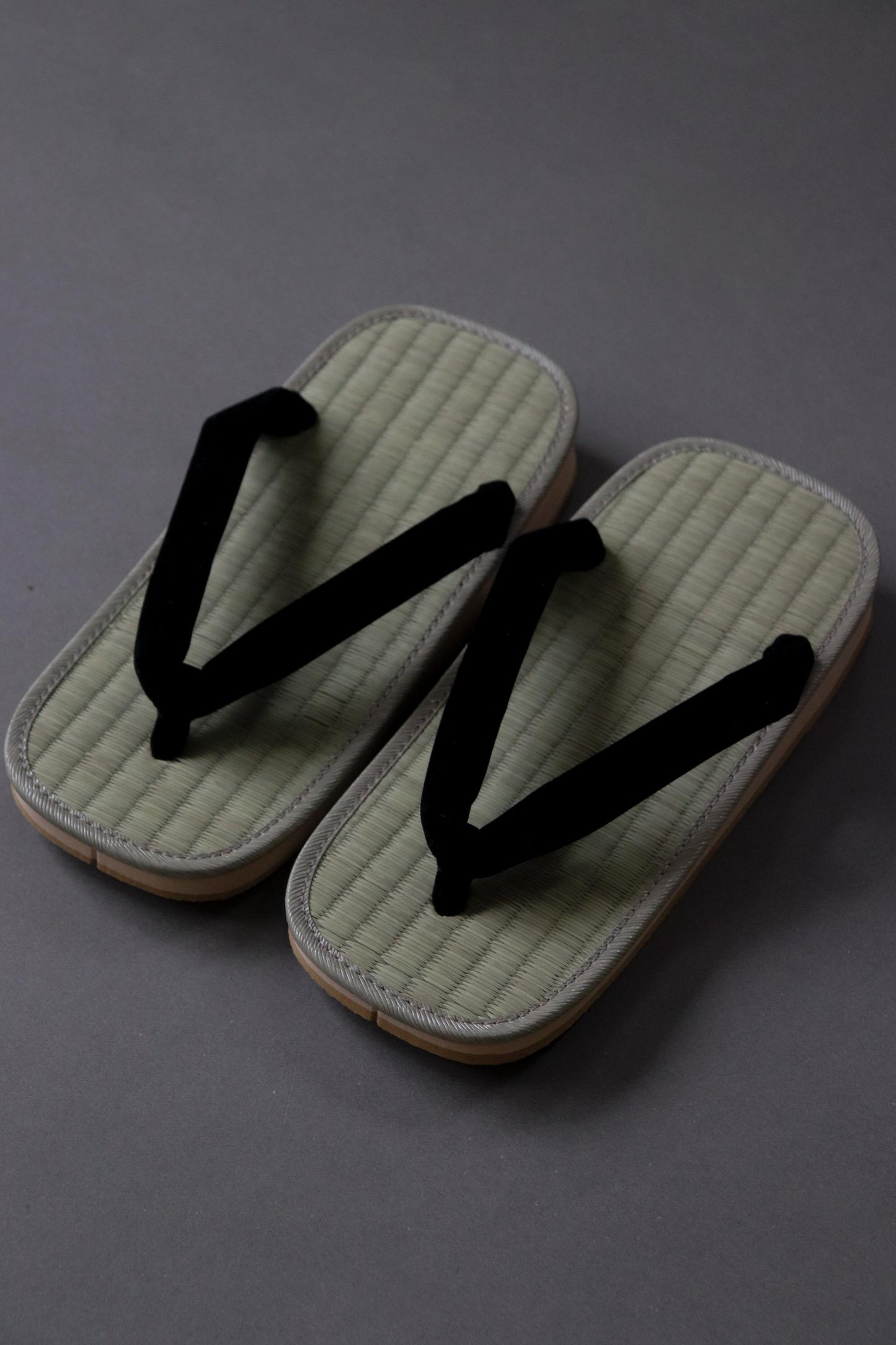 Hand made Igusa Tatami Sandals Japanese Setta Natural Rush Grass Flip Flops Zen Indoor Outdoor Slippers Wabi Sabi Footwear
