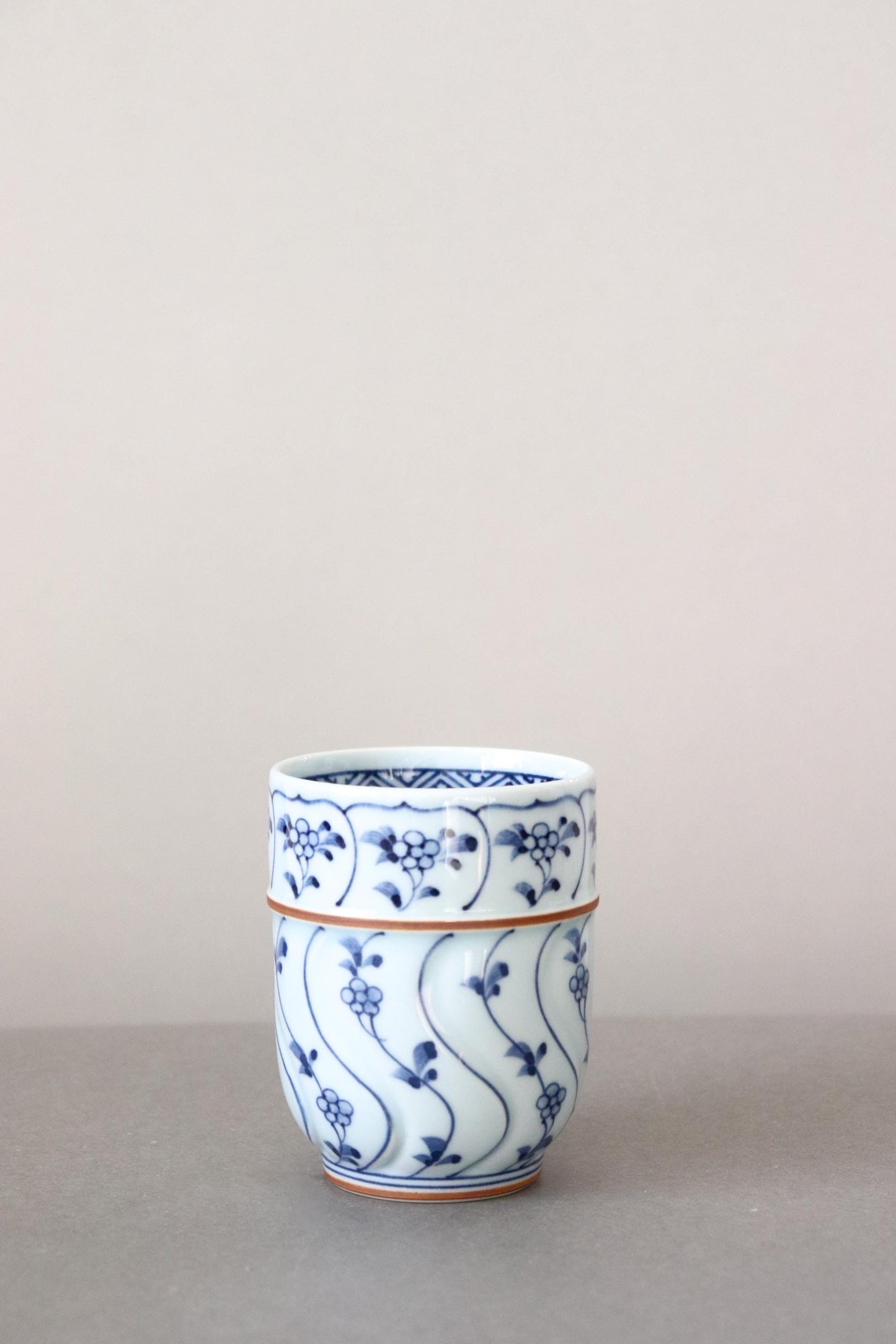 Hasami Porcelain Teacup / Japanese Yunomi Cup / Blue & White Floral Design / Everyday Tea Cup (200ml)
