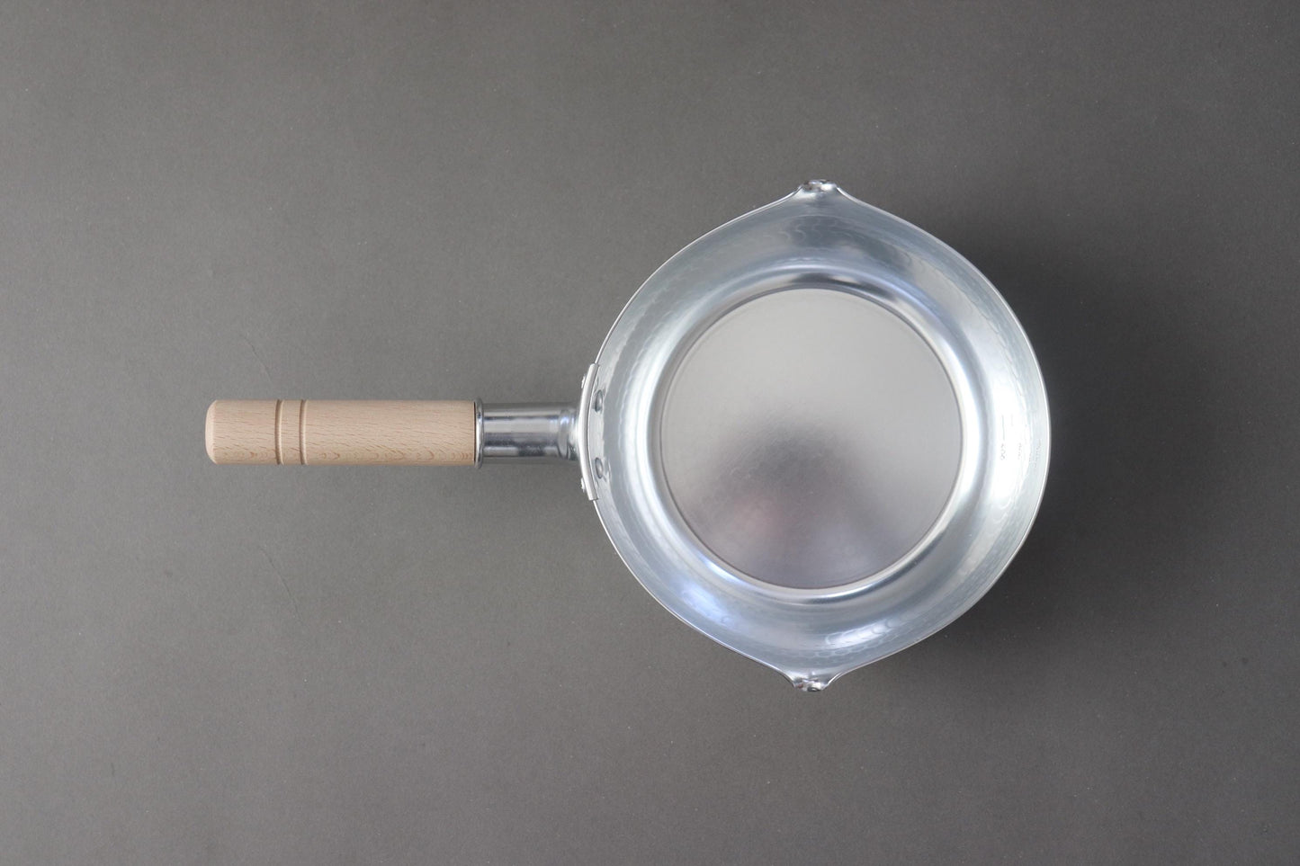 Japanese Yukihira Saucepan 20cm IH Compatible, Aluminum Hammered Pot, Traditional Japanese Cooking Pan, Made in Japan Kitchen Tool