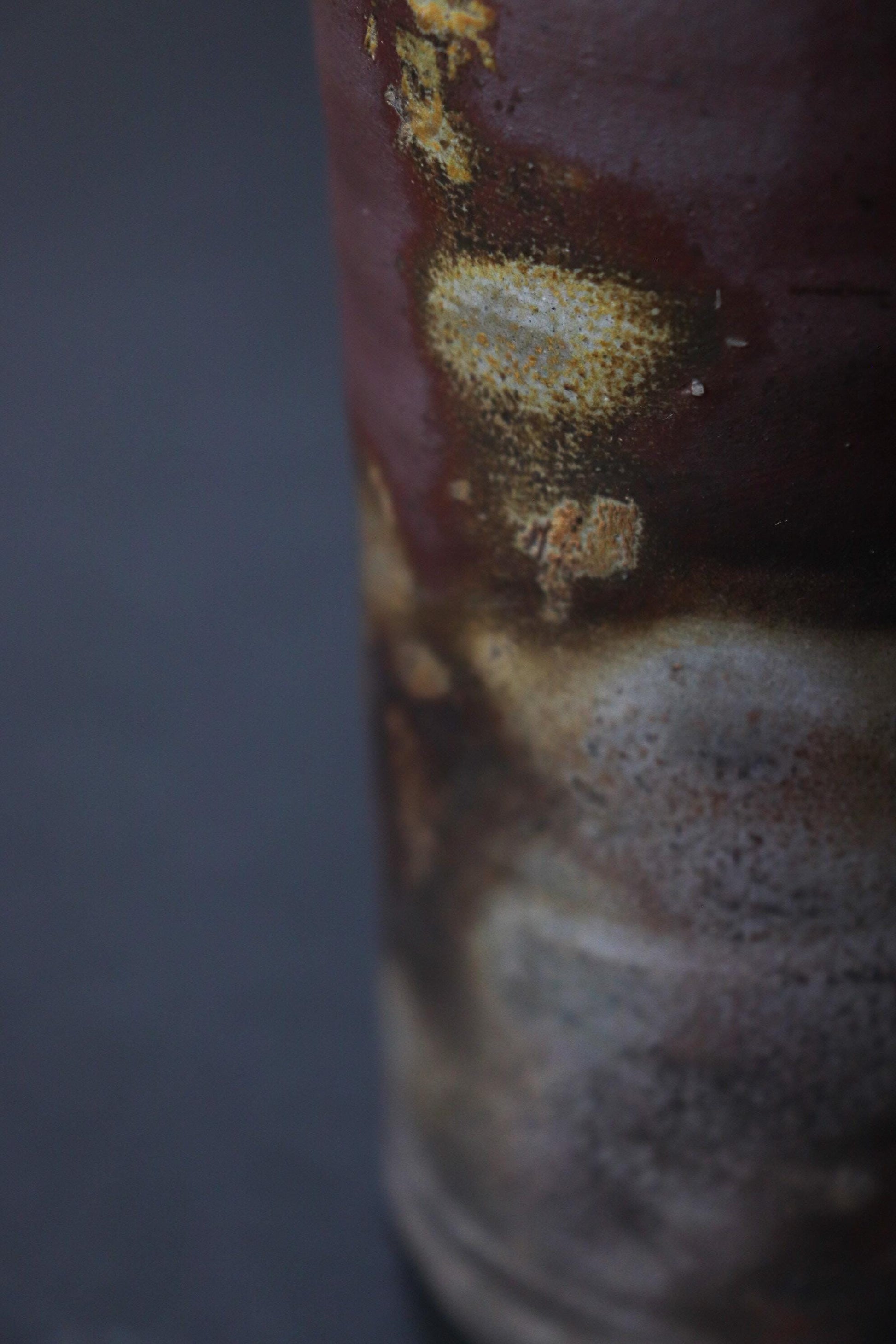 Bizen Ware Cylinder Vase by Shunkōen, Japanese Ceramic Vase, Handmade Pottery, Wabi Sabi Decor, Minimalist Sculptural Object, One of a Kind