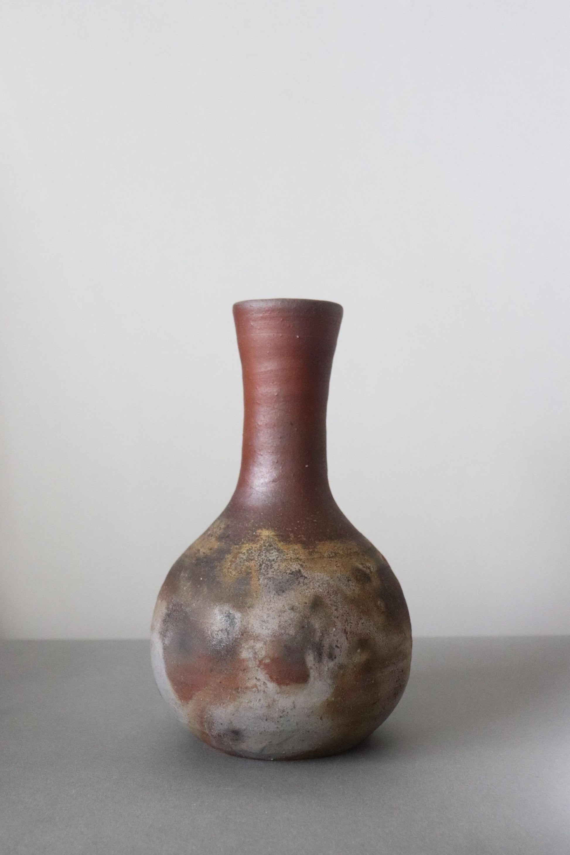 Bizen Ware Vase by Motomu Kadono, Japanese Ceramic Flower Vase, Handmade Pottery, Wabi Sabi Decor, Sculptural Vase, One of a Kind