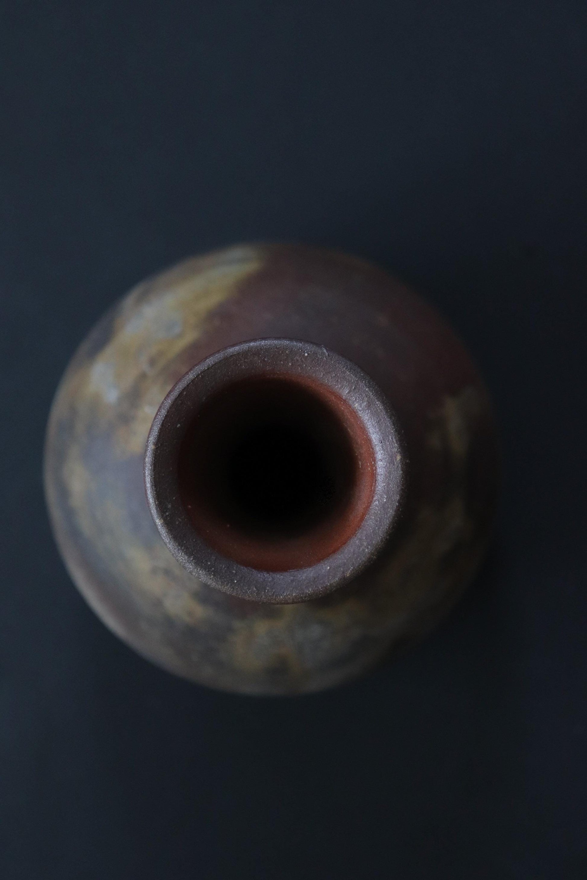 Bizen Ware Vase by Motomu Kadono, Japanese Ceramic Flower Vase, Handmade Pottery, Wabi Sabi Decor, Sculptural Vase, One of a Kind