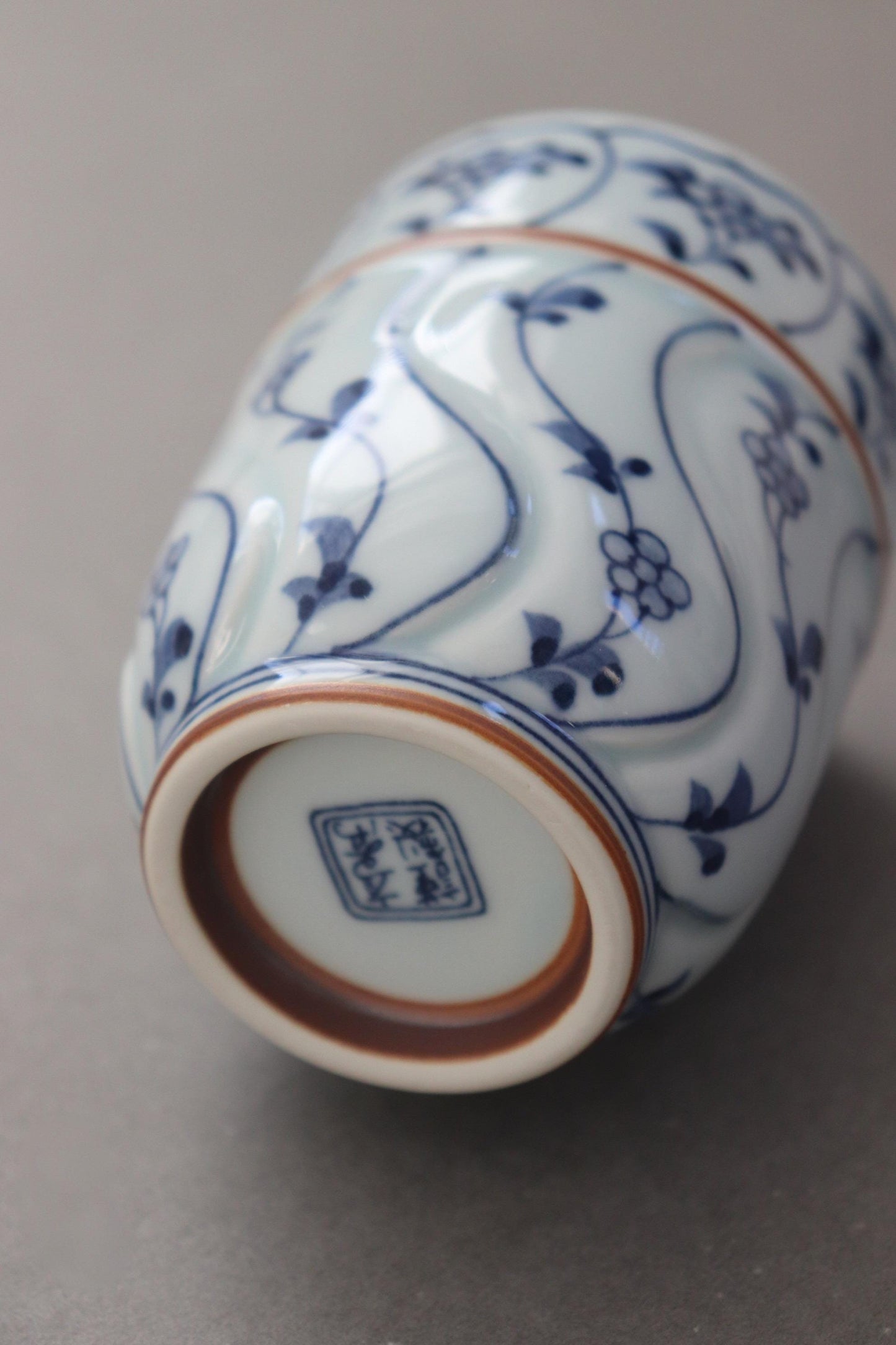 Hasami Porcelain Teacup / Japanese Yunomi Cup / Blue & White Floral Design / Everyday Tea Cup (200ml)