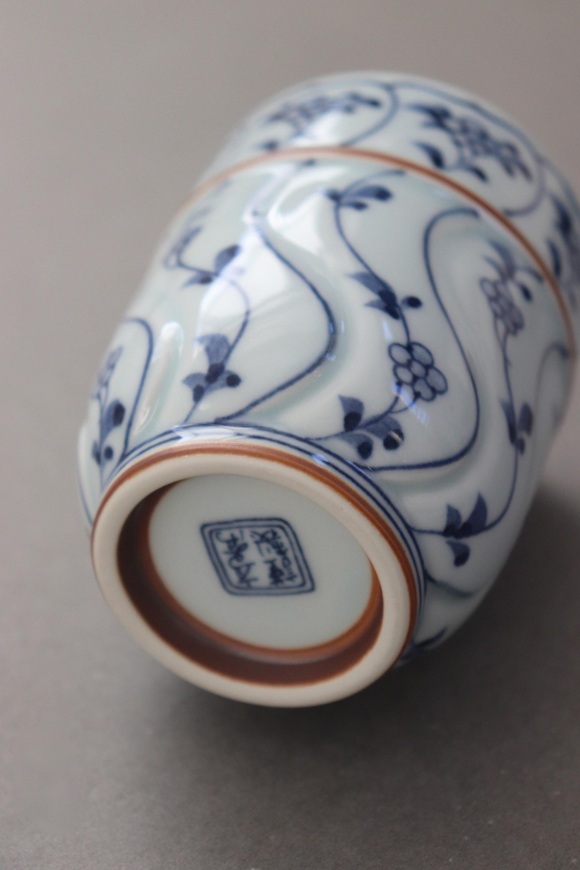 Hasami Porcelain Teacup / Japanese Yunomi Cup / Blue & White Floral Design / Everyday Tea Cup (200ml)