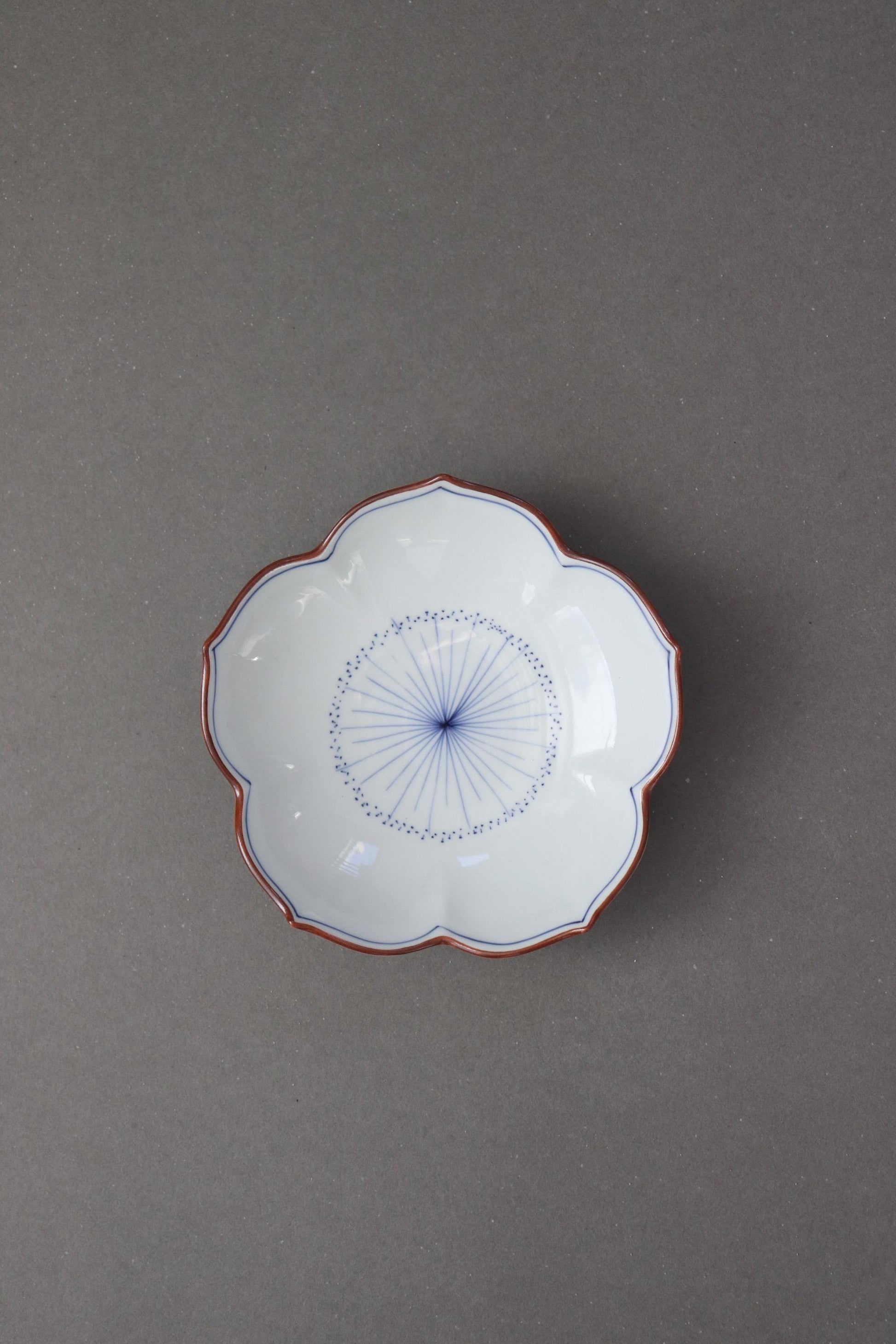 Hasami Ware Kikyo Plate, Japanese Small Dish, Hand Painted Porcelain Plate, Floral Shape Plate, Minimalist Tableware, Side Dish Plate Japan