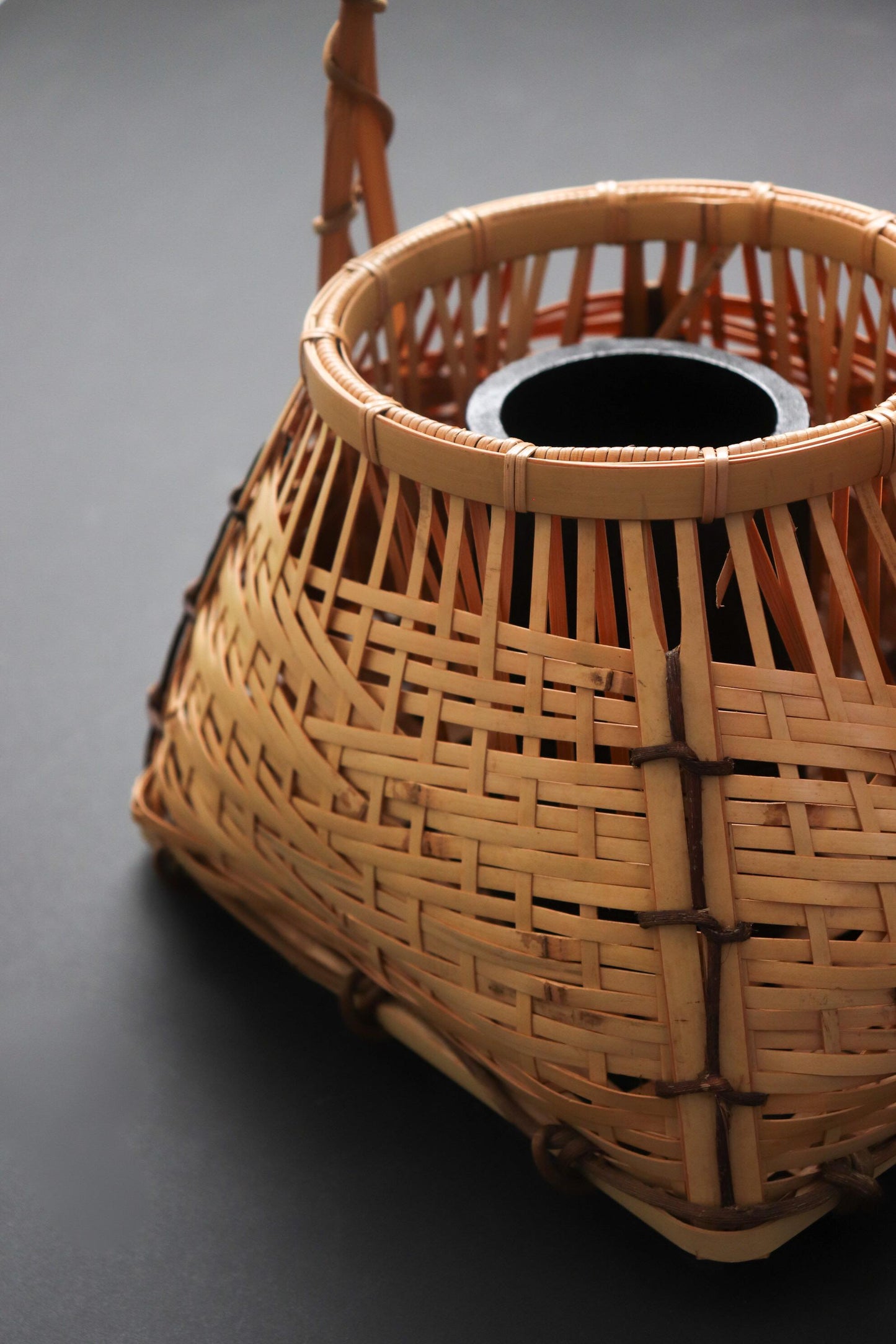Vintage Japanese Bamboo Flower Basket, Ikebana Basket, Sculptural Woven Bamboo Vase, Traditional Japanese Decor, Wabi Sabi Home
