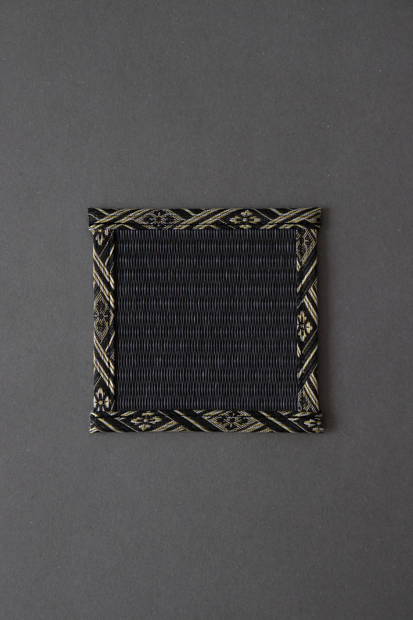 Japanese Tatami Coaster – Modern Washable Tatami Mat Drink Coaster – Minimal Japanese Tea Table Decor