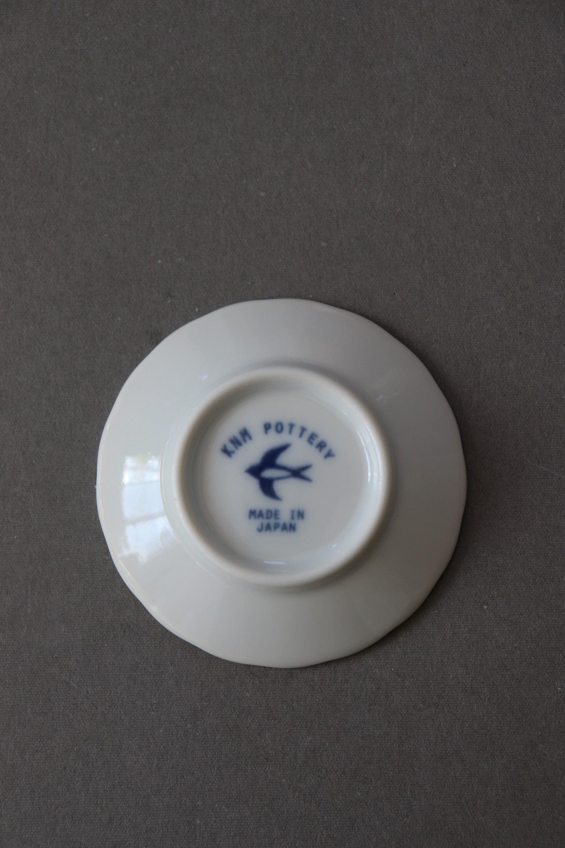 Japanese Swallow Mini Plate – Mino Ware 7.7cm Porcelain Small Dish – Retro Bird Sauce Plate