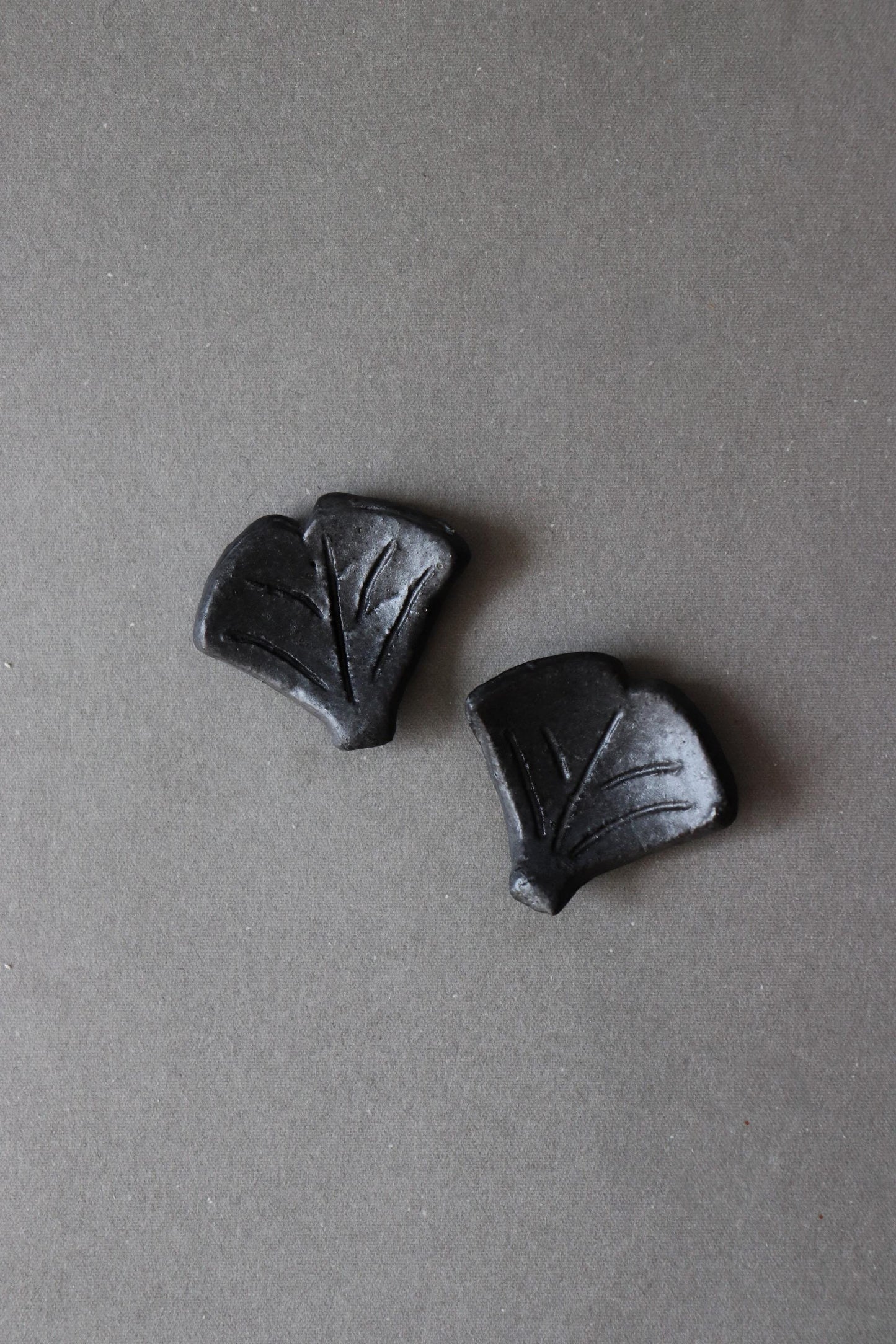 Japanese Ginkgo Chopstick Rest | Handmade Ceramic Hashioki | Black Clay Gingko Leaf Chopstick Holder | Made in Japan