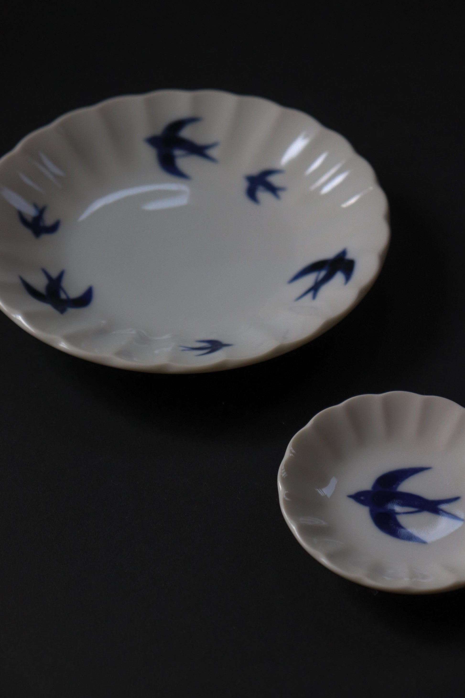 Japanese Swallow Mini Plate – Mino Ware 7.7cm Porcelain Small Dish – Retro Bird Sauce Plate
