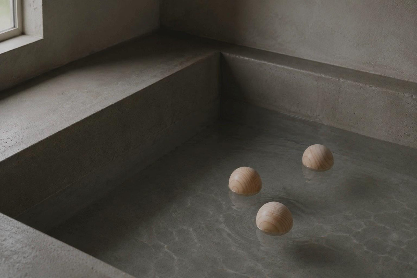 Japanese Hinoki Bath Ball & Imabari Towel Set – Cypress Wood Bath Spa Gift from Japan – Hinoki Onsen Bath Kit