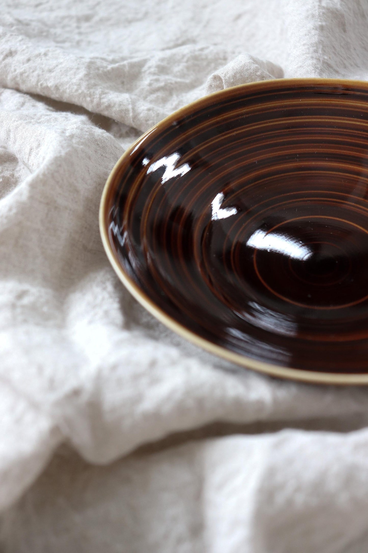 Japanese Kushime Deep Plate 16cm Amber Glaze | Mino Ware Japanese Ceramic Bowl | Modern Wabi Sabi Serving Dish | Made in Japan
