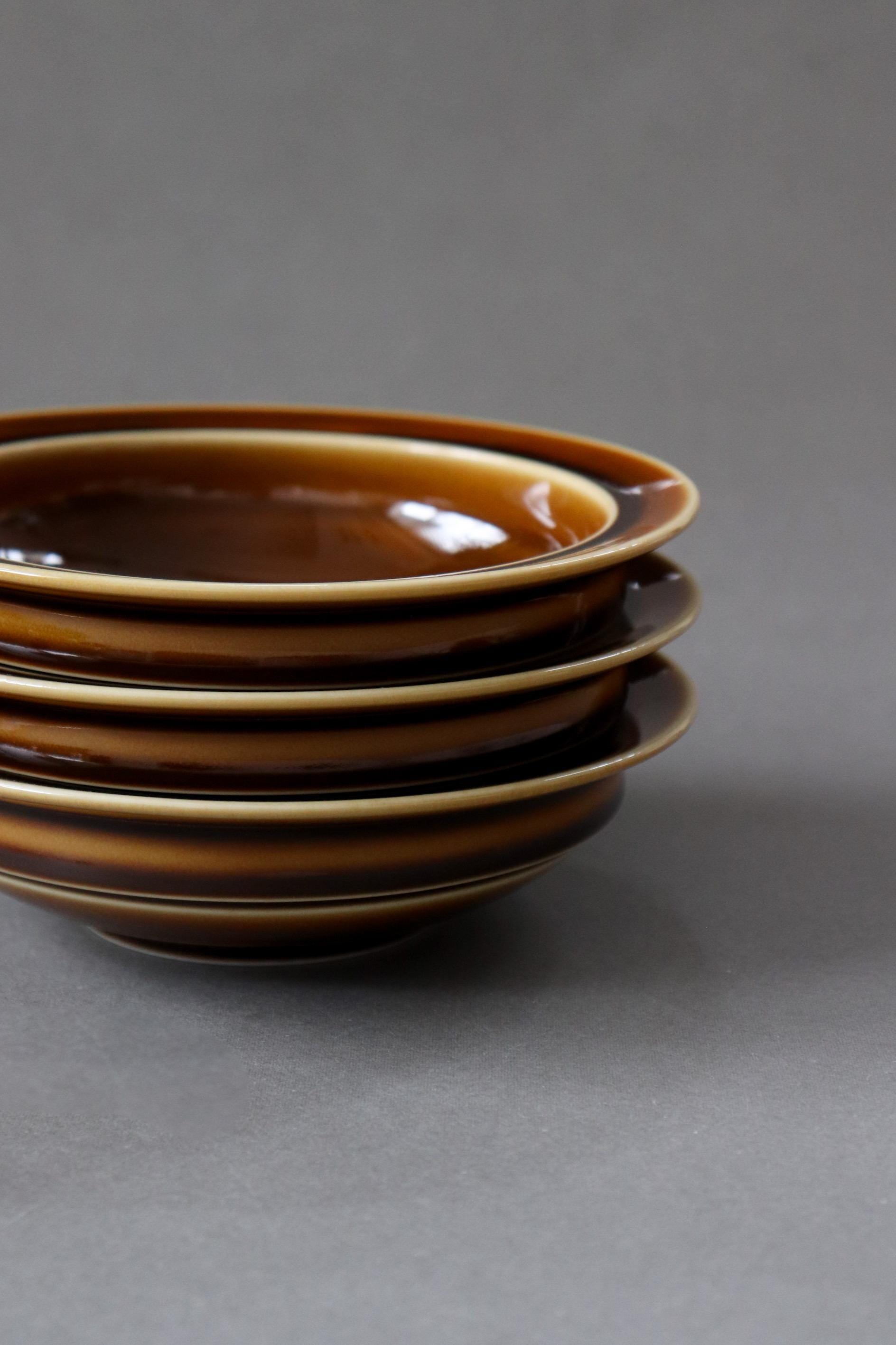 Japanese Caramel Bowl 17cm by ODA Pottery – Mino Ware Ceramic Serving Bowl, Modern Japanese Tableware, Microwave & Dishwasher Safe