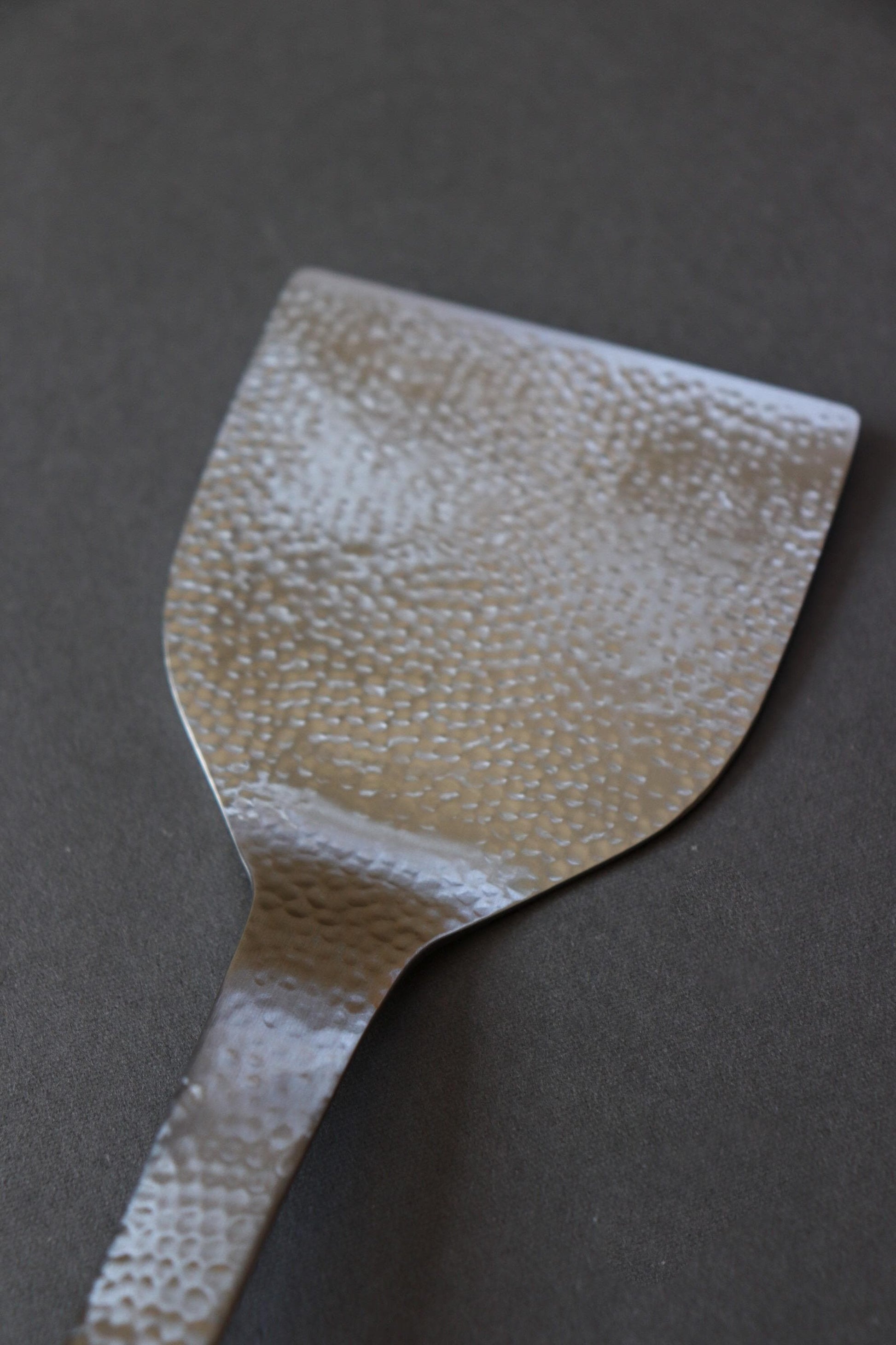 Large Japanese Okonomiyaki Spatula | Hammered Stainless Steel Turner | Tsubame Sanjo Teppanyaki Tool | Made in Japan