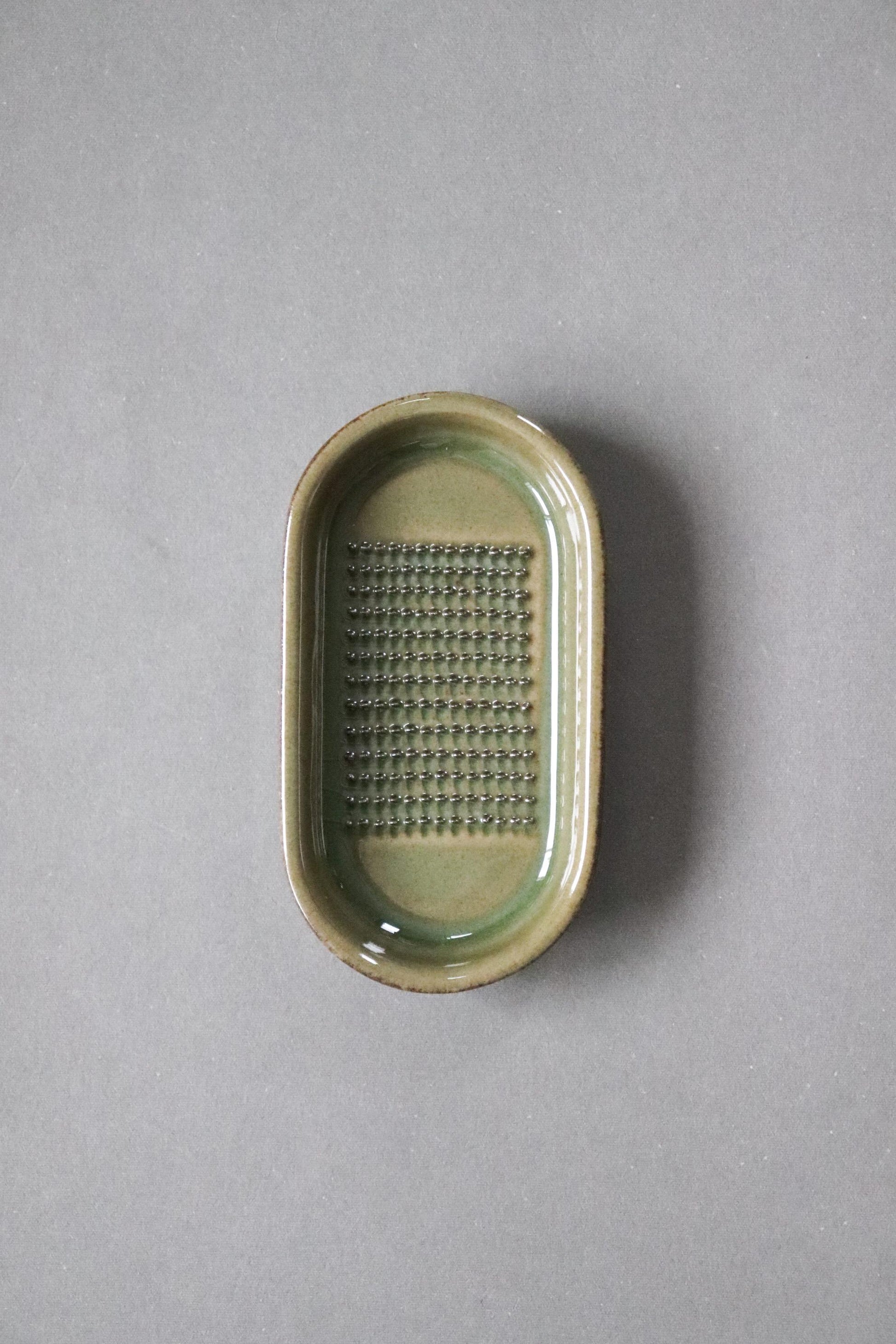 Japanese Ceramic Ginger Grater | Fiber-Reducing Oroshi, Banko Ware, Handmade Kitchen Tool from Japan