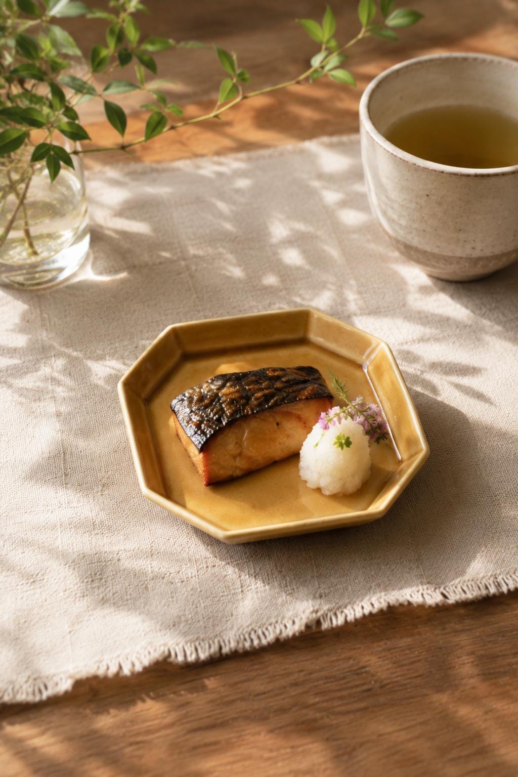 Japanese Mino Ware Amber Octagonal Small Plate, Oda Pottery Sumikiri Jubako 10.5cm, Japanese Ceramic Dish, Wagashi Plate, Soy Sauce Dish