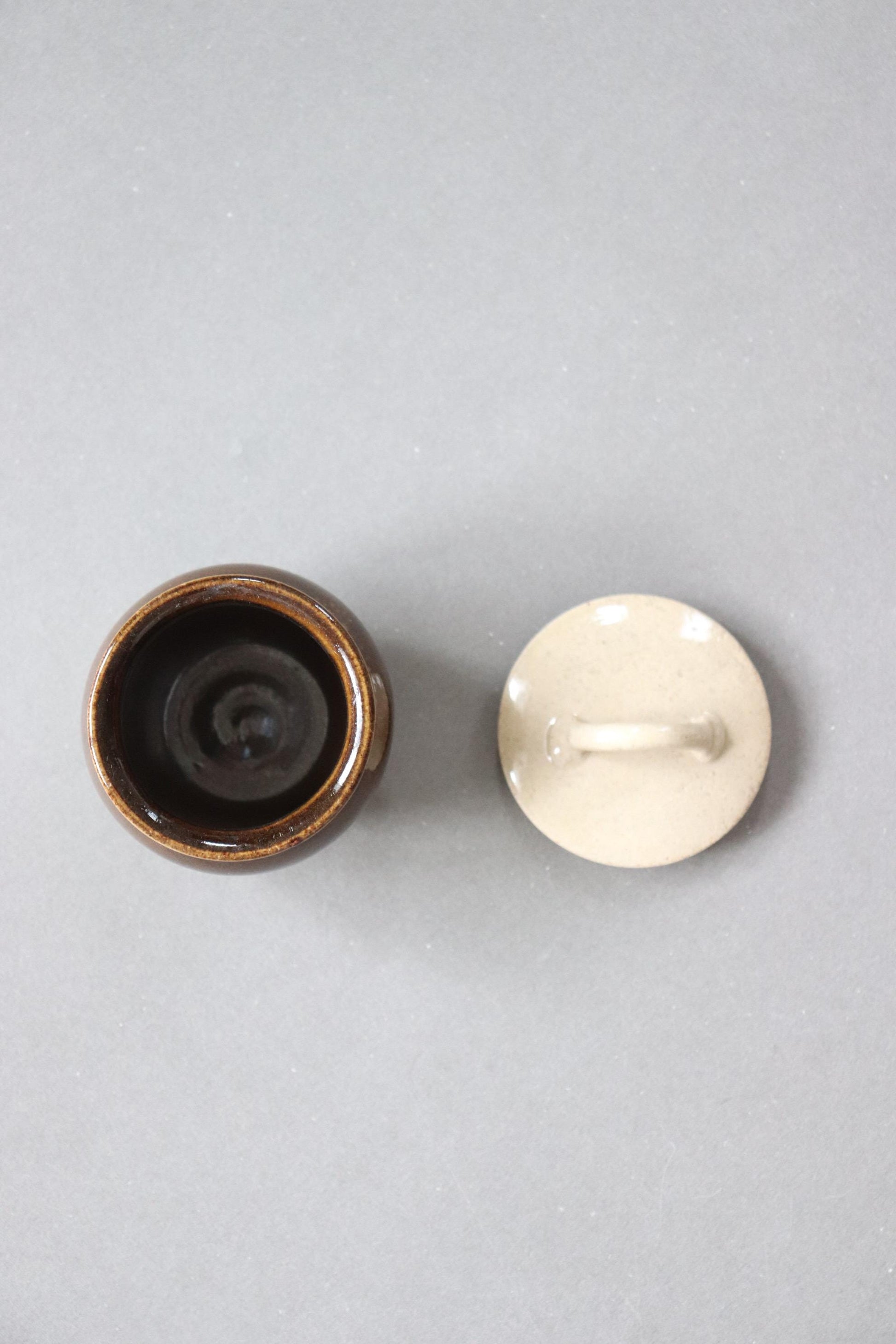 Handmade Mashiko Ware Mini Ceramic Jar with Lid, Japanese Stoneware Salt Cellar, Sugar Jar, Small Pickle Pot, Condiment Container