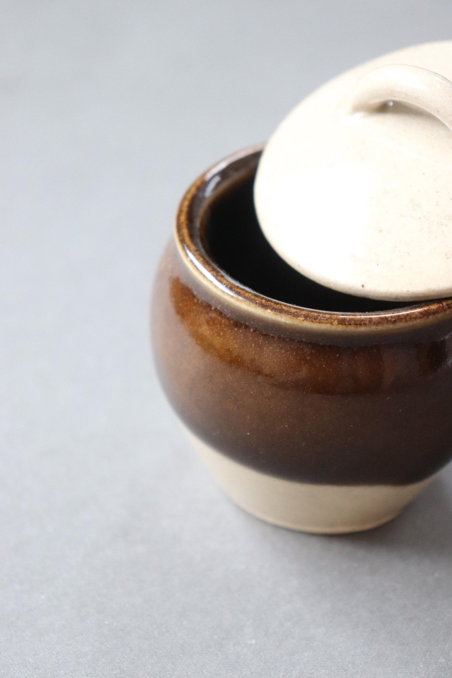 Handmade Mashiko Ware Mini Ceramic Jar with Lid, Japanese Stoneware Salt Cellar, Sugar Jar, Small Pickle Pot, Condiment Container