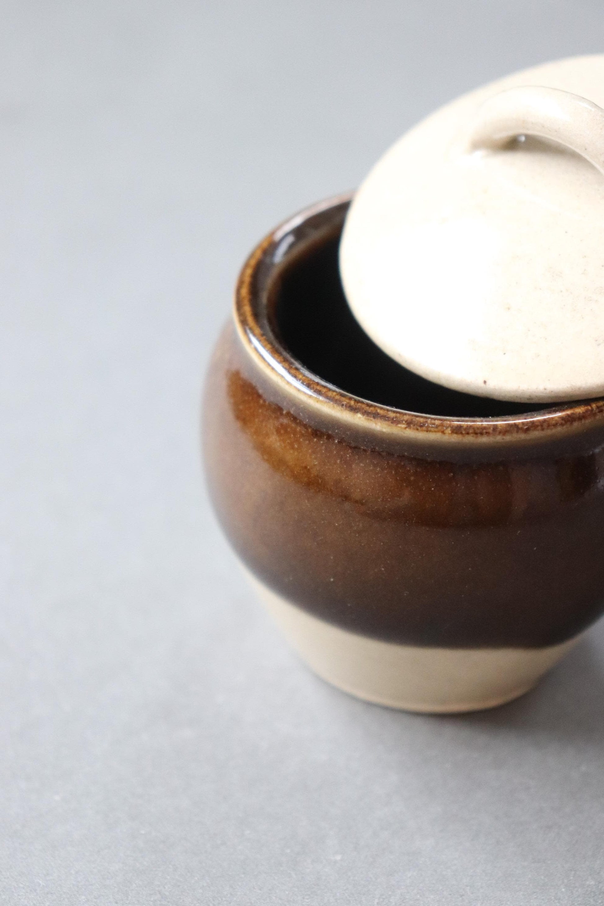 Handmade Mashiko Ware Mini Ceramic Jar with Lid, Japanese Stoneware Salt Cellar, Sugar Jar, Small Pickle Pot, Condiment Container