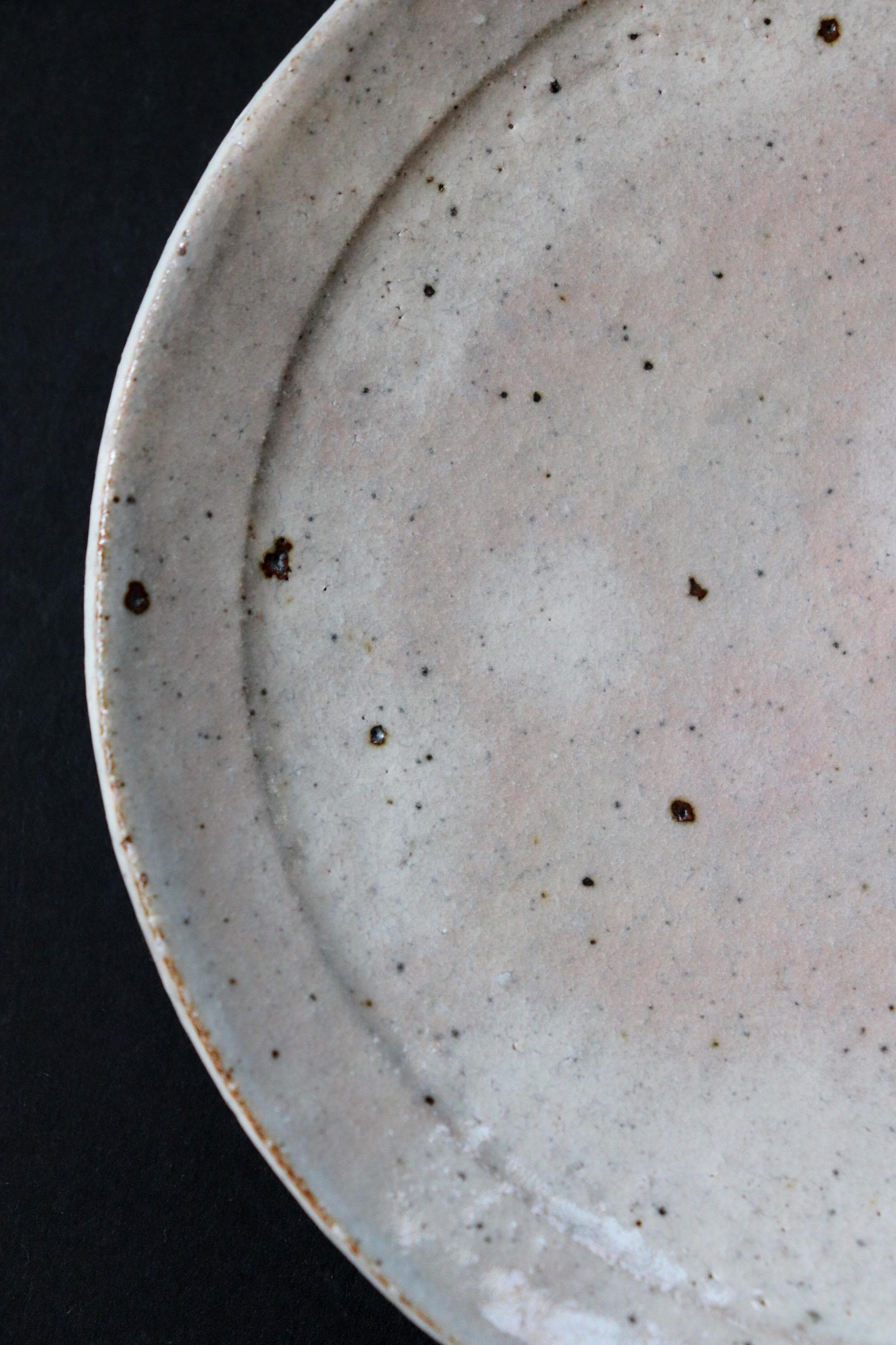 Handmade Kohiki Small Plate by Hyoyama | Japanese Ceramic Dessert Plate | Artisan Pottery Dish | Wabi Sabi Tableware | Made in Japan