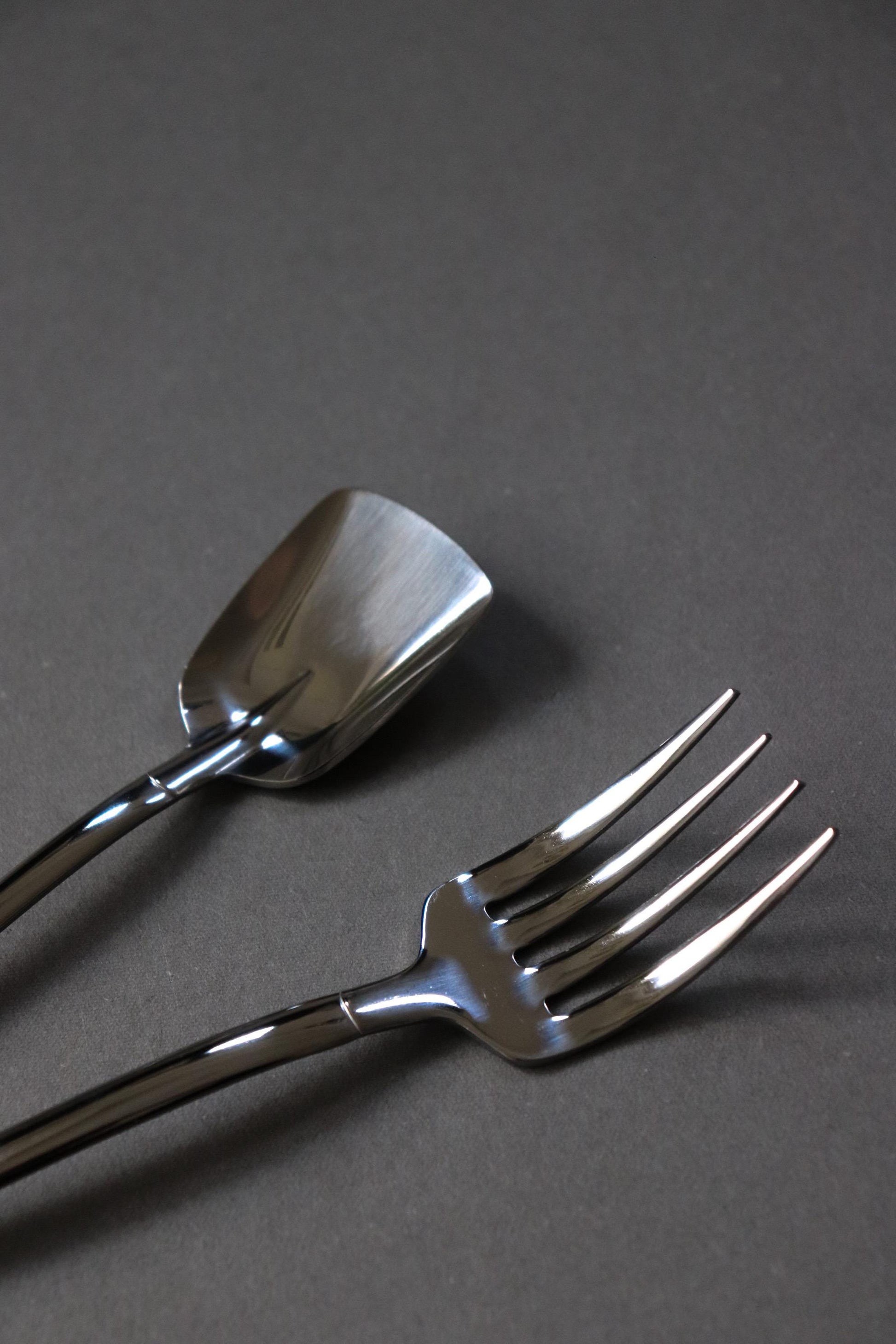 Japanese Tsubame-Sanjo Shovel Spoon | Stainless Steel Square Scoop Spoon | Unique Serving Spoon | Made in Japan Cutlery