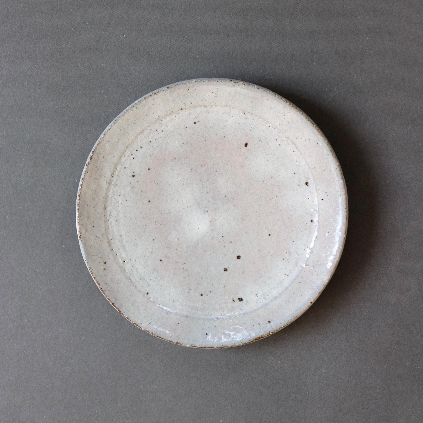 Handmade Kohiki Small Plate by Hyoyama | Japanese Ceramic Dessert Plate | Artisan Pottery Dish | Wabi Sabi Tableware | Made in Japan
